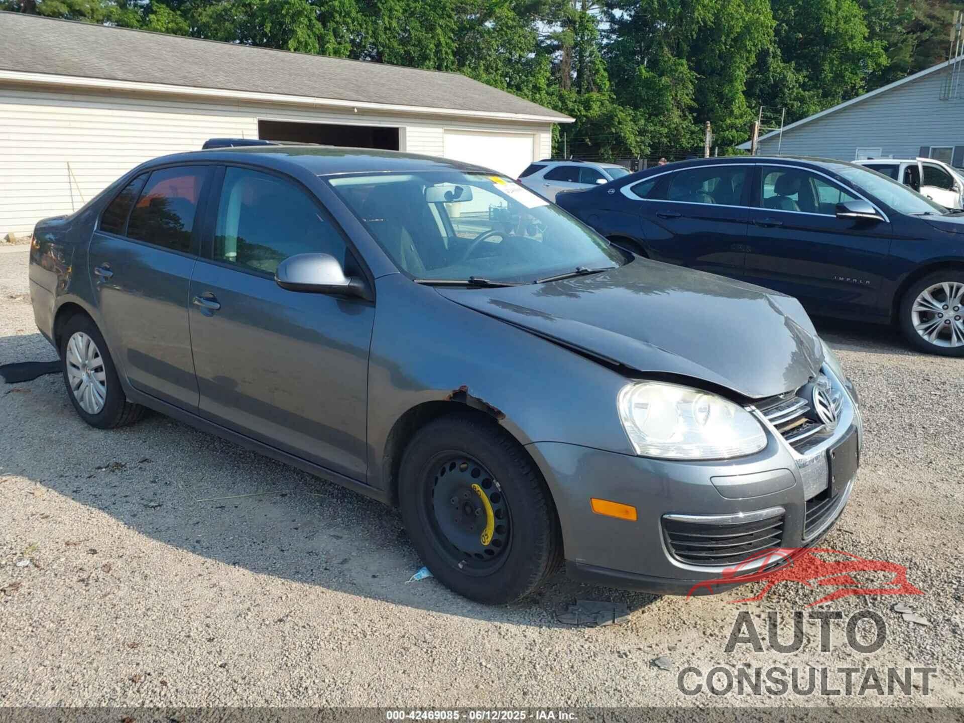 VOLKSWAGEN JETTA 2010 - 3VWJZ7AJ2AM066622