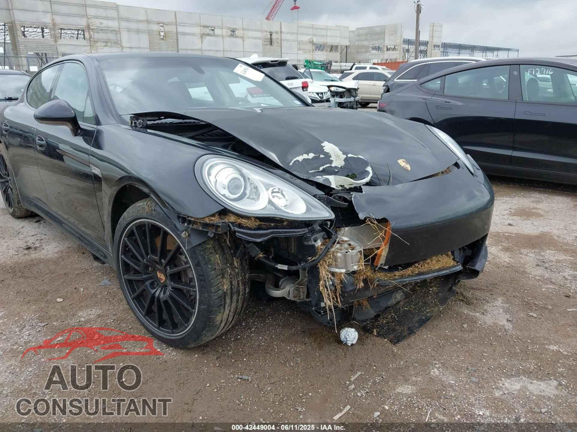PORSCHE PANAMERA 2013 - WP0AA2A79DL014976