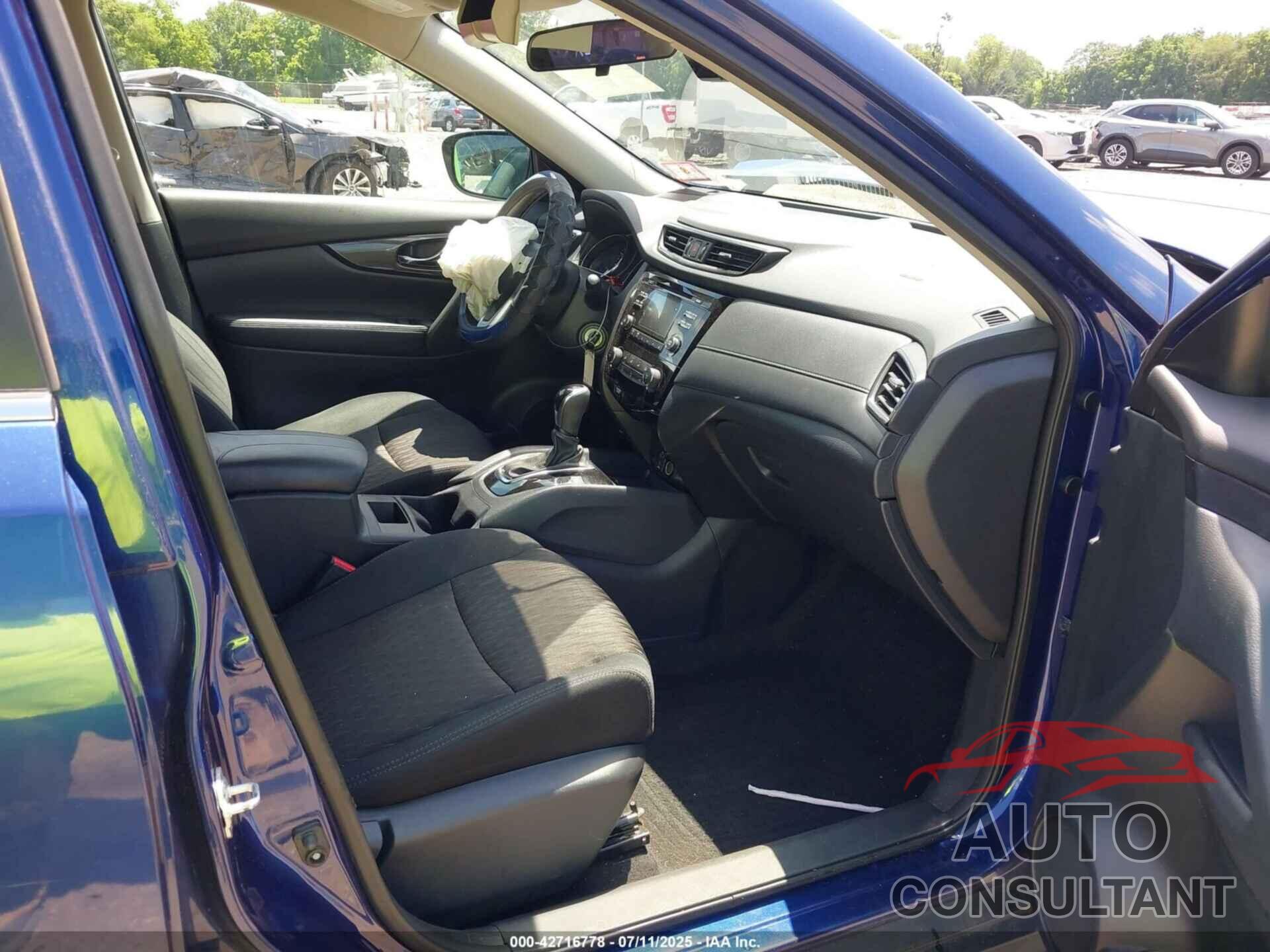 NISSAN ROGUE 2017 - 5N1AT2MV9HC785847