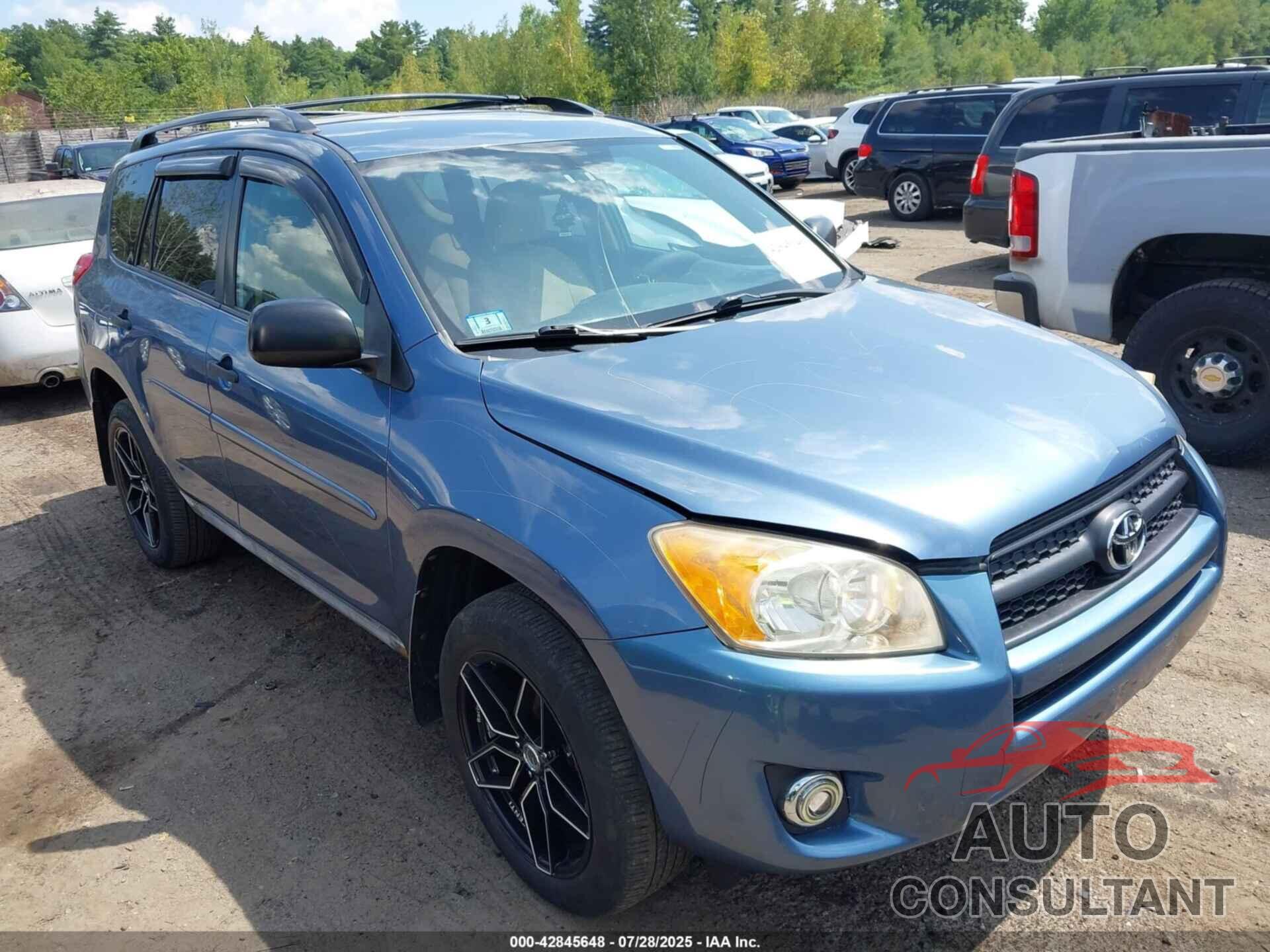 TOYOTA RAV4 2009 - JTMBF33V095001505