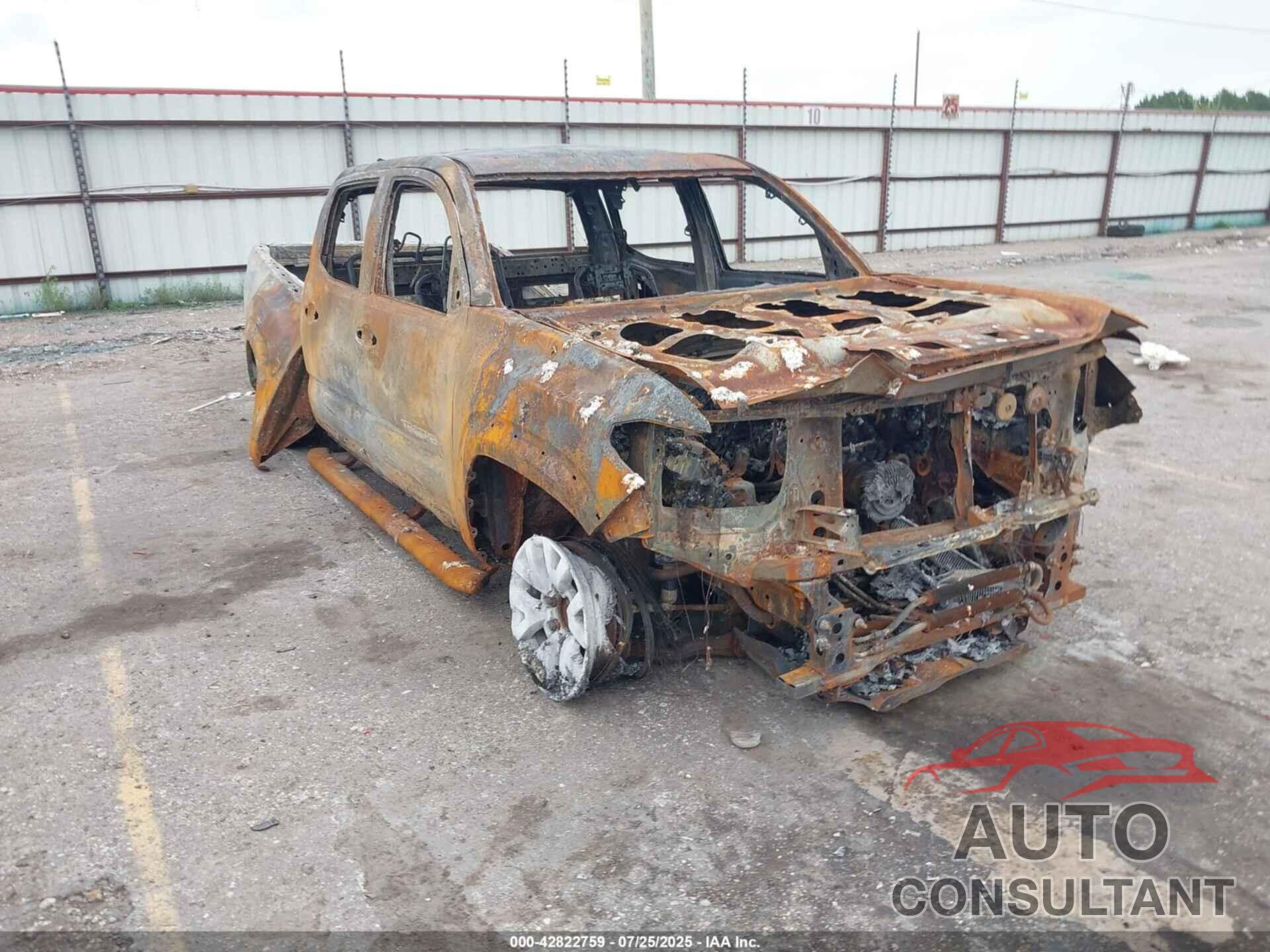 TOYOTA TACOMA 2017 - 5TFAZ5CNXHX045092
