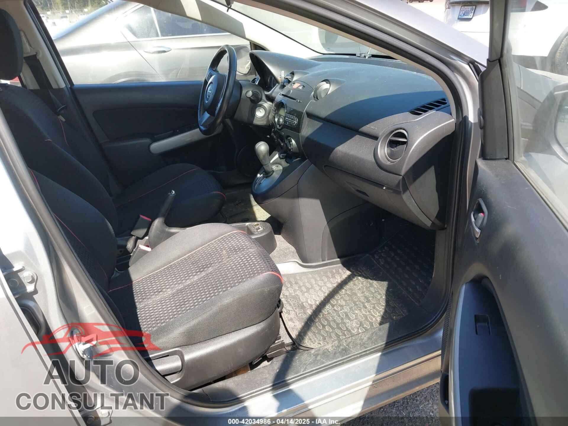 MAZDA MAZDA2 2013 - JM1DE1LY5D0160410
