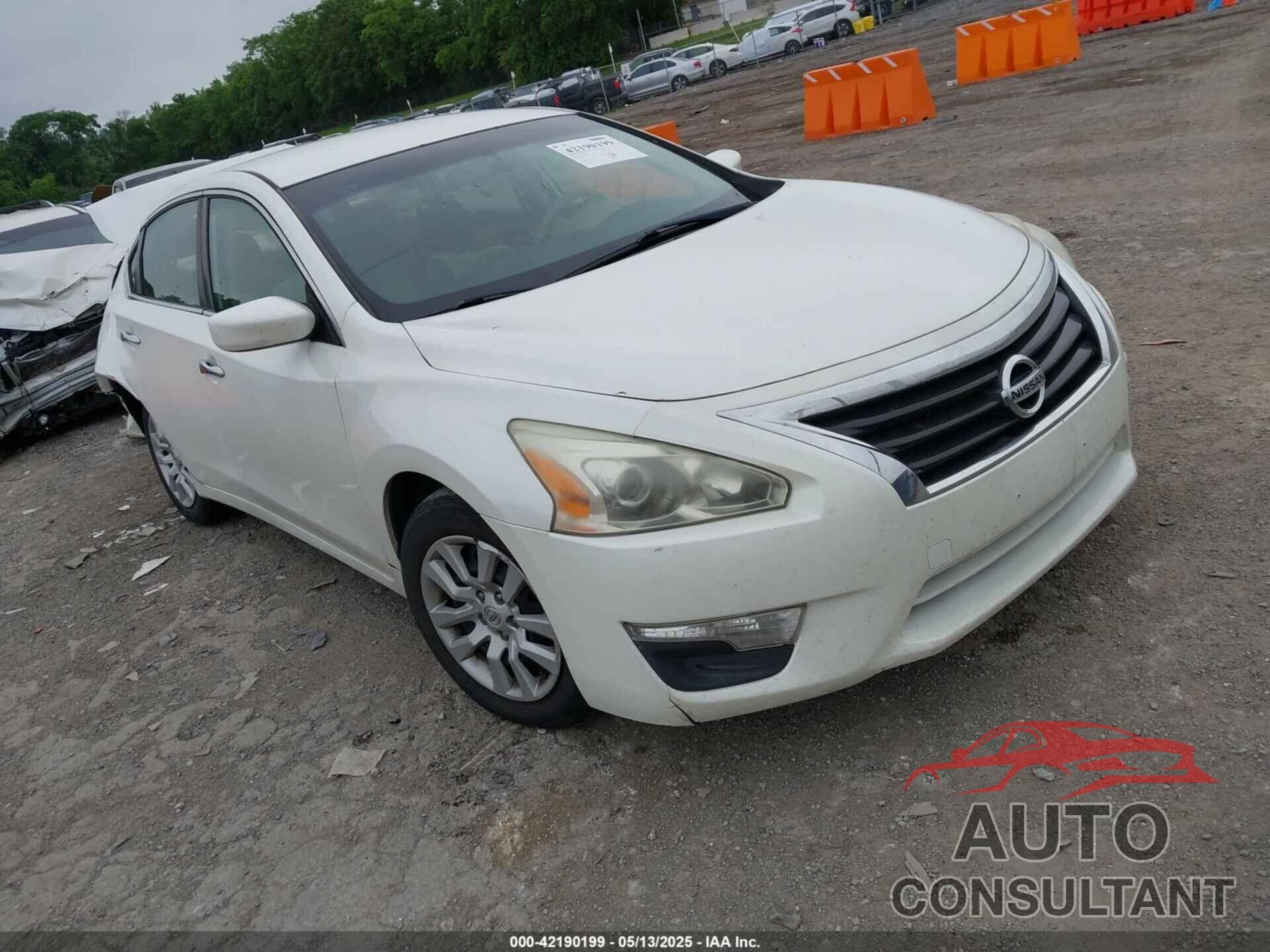 NISSAN ALTIMA 2015 - 1N4AL3AP5FC137019