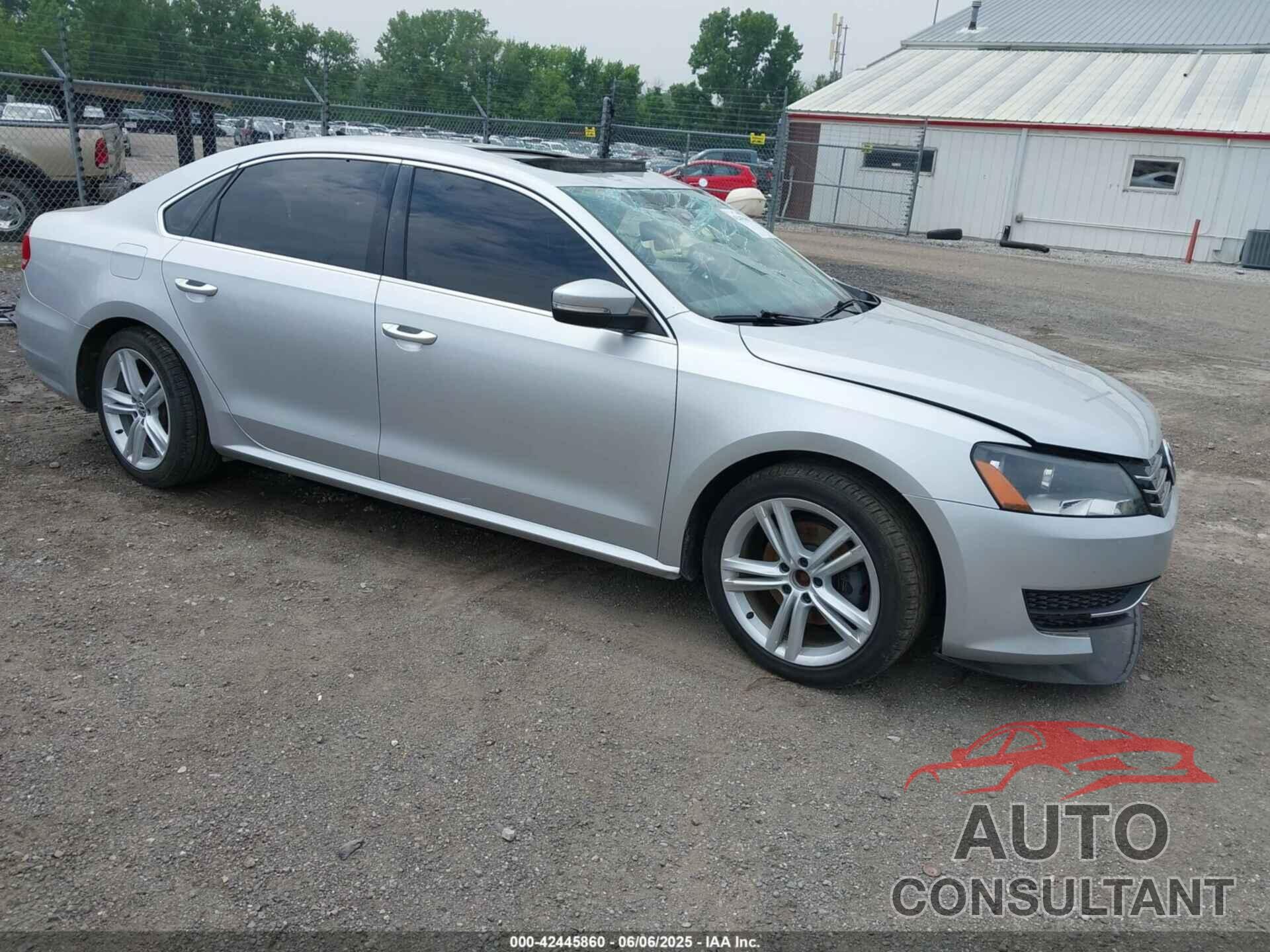 VOLKSWAGEN PASSAT 2014 - 1VWBN7A34EC077792