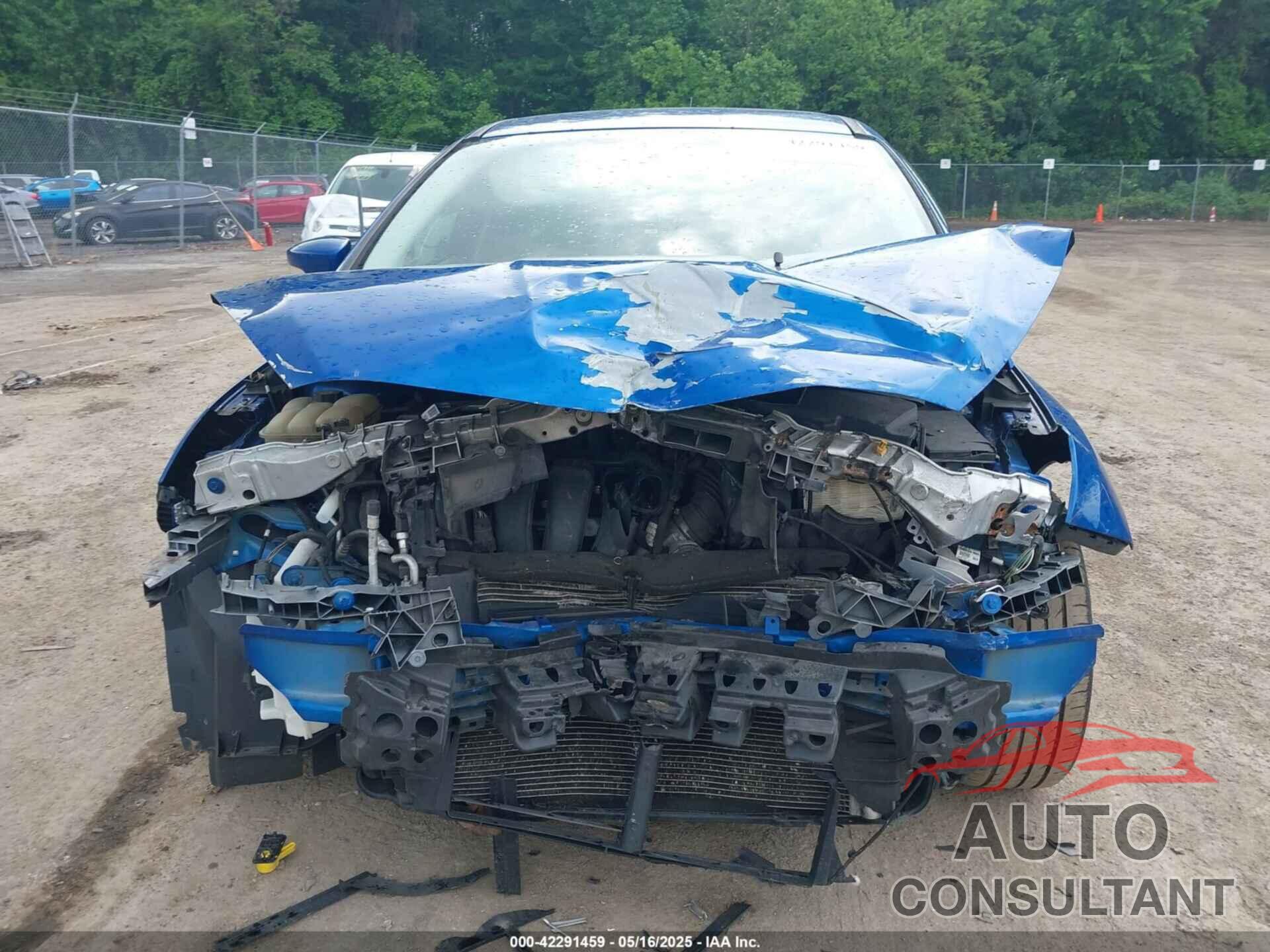 FORD FOCUS 2018 - 1FADP3F20JL214127