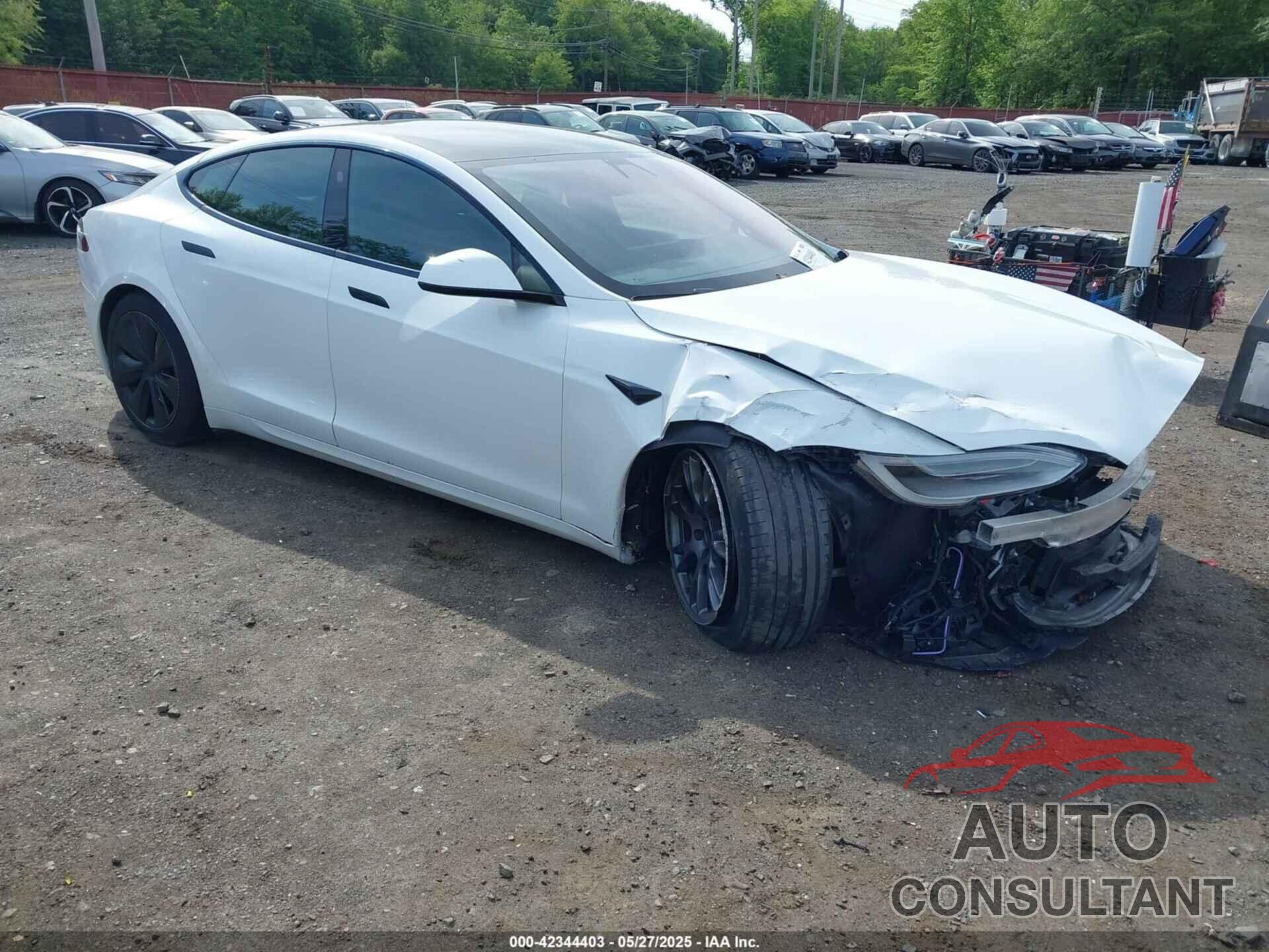 TESLA MODEL S 2022 - 5YJSA1E58NF467644