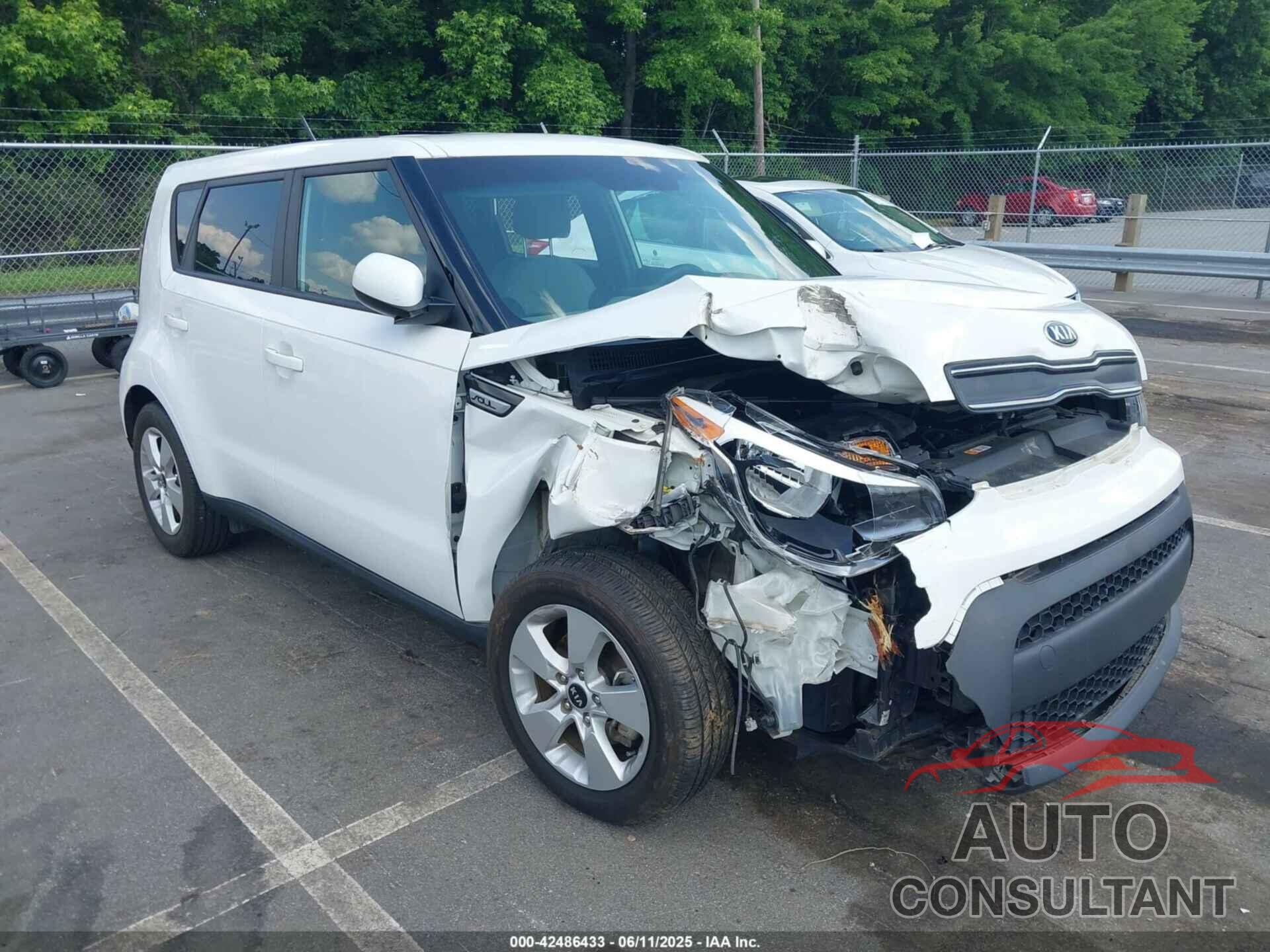 KIA SOUL 2018 - KNDJN2A2XJ7907896