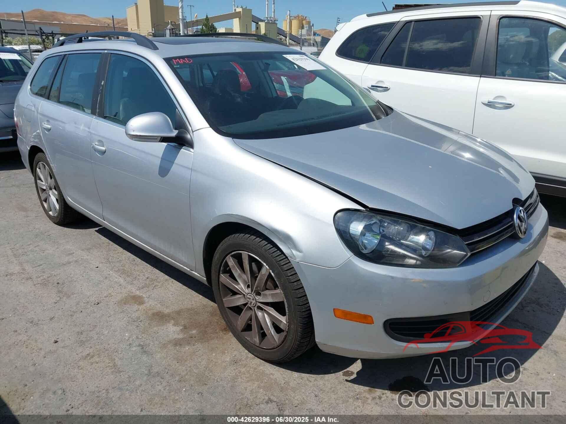 VOLKSWAGEN JETTA SPORTWAGEN 2013 - 3VWPL7AJ0DM627920