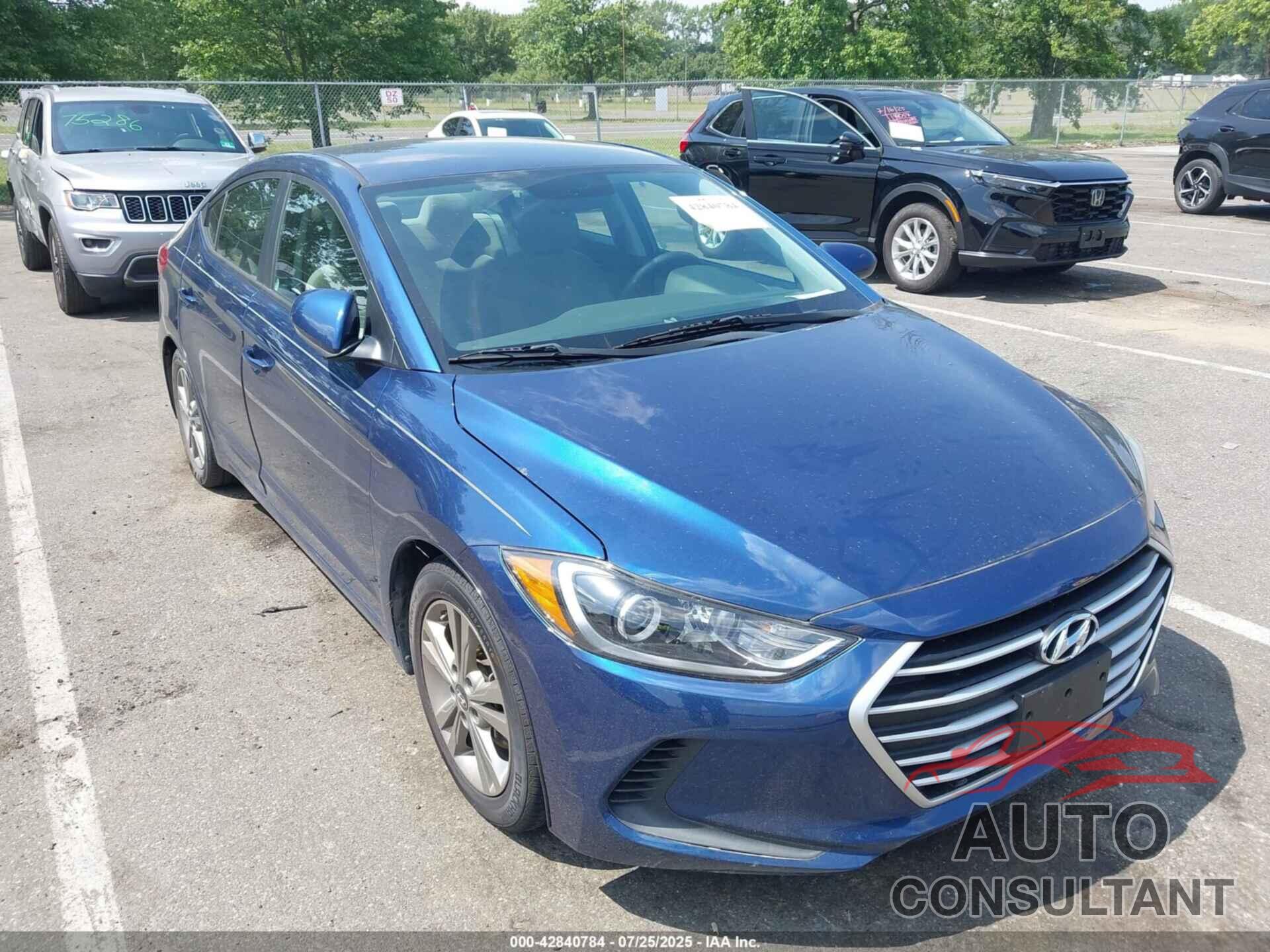 HYUNDAI ELANTRA 2018 - 5NPD84LF0JH398526