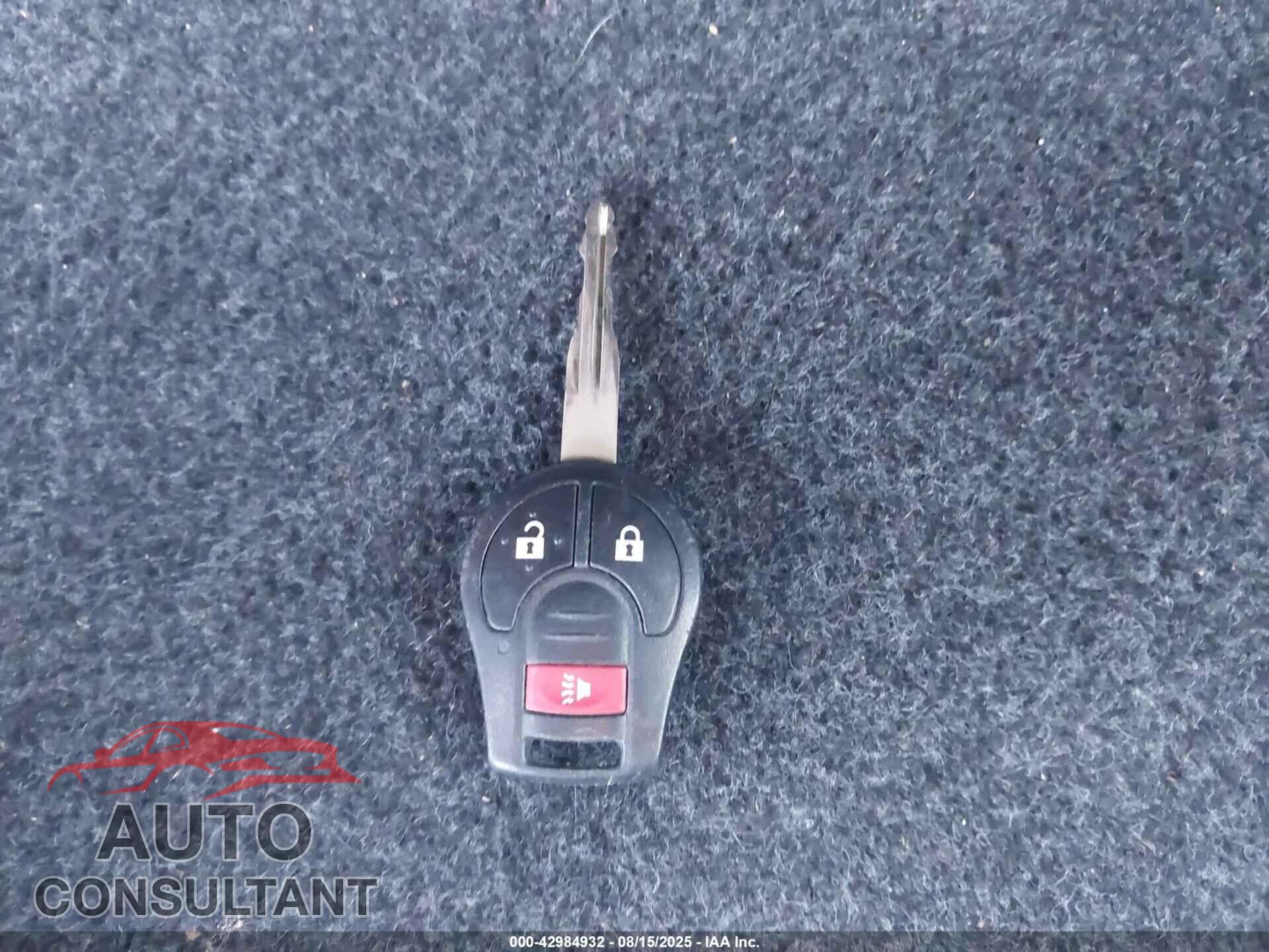 NISSAN VERSA NOTE 2017 - 3N1CE2CP3HL373604