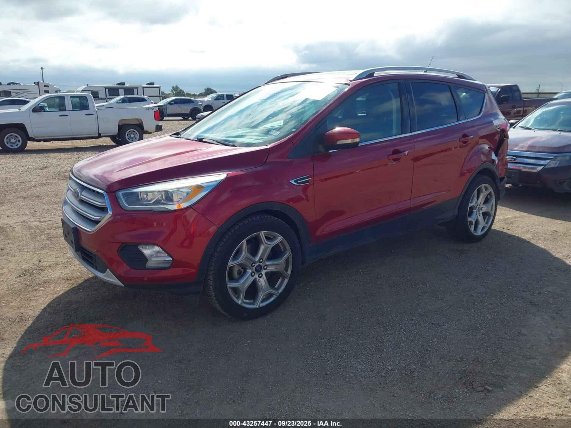 FORD ESCAPE 2019 - 1FMCU0J90KUC29414