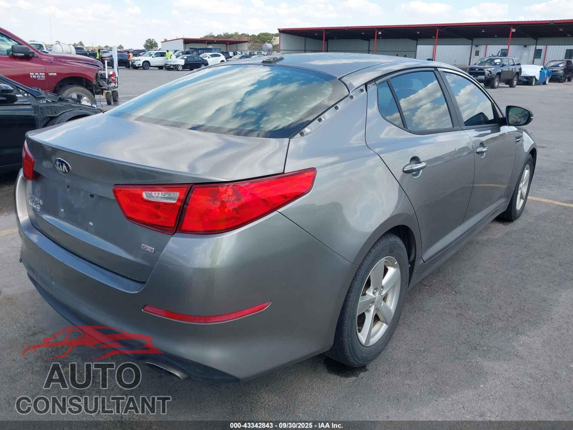 KIA OPTIMA 2015 - 5XXGM4A76FG486939