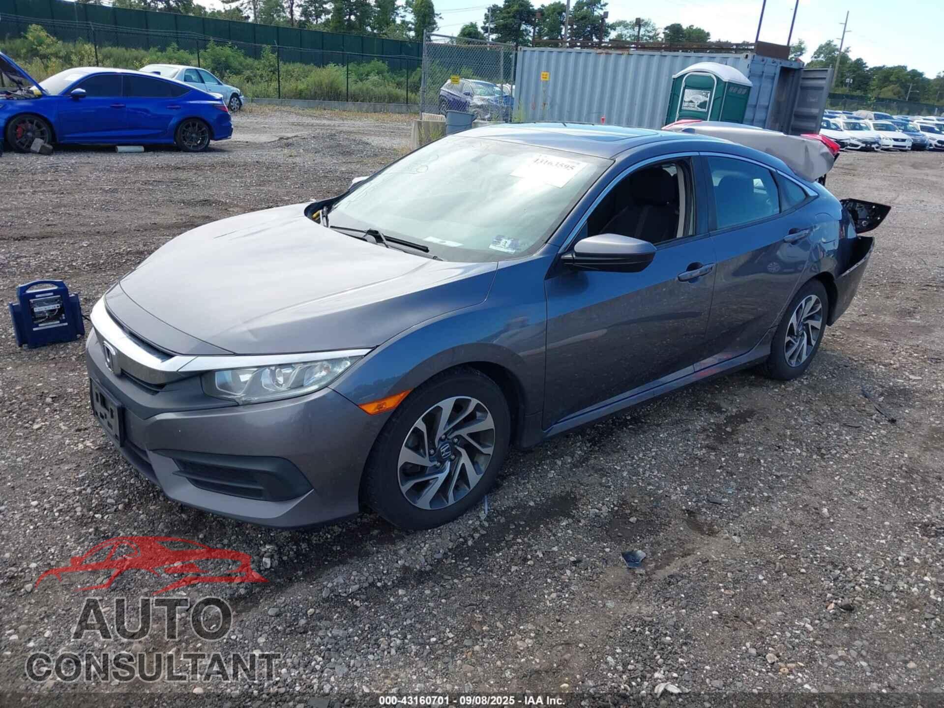HONDA CIVIC 2017 - 19XFC2F78HE220104