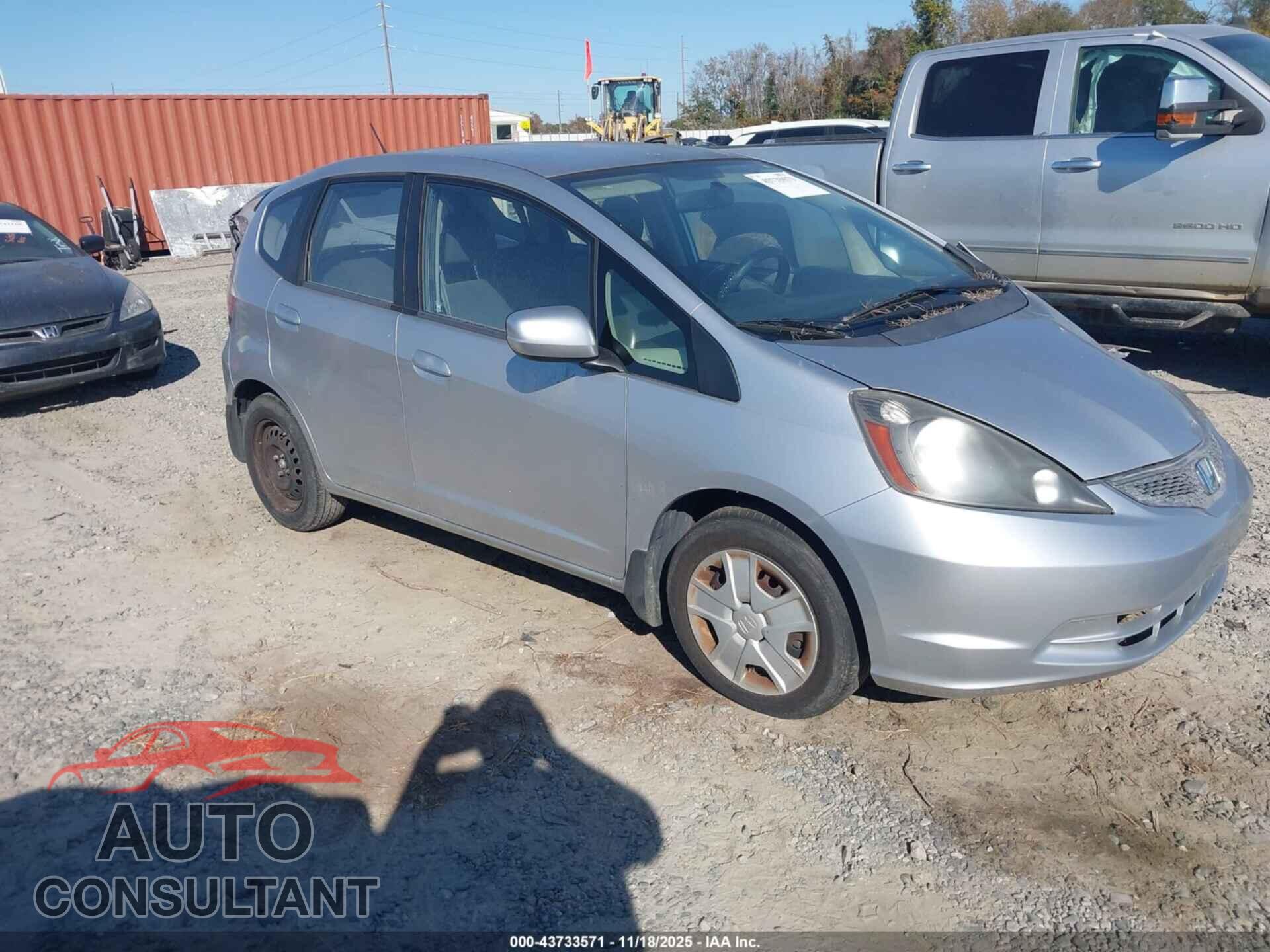 HONDA FIT 2013 - JHMGE8H37DC035506