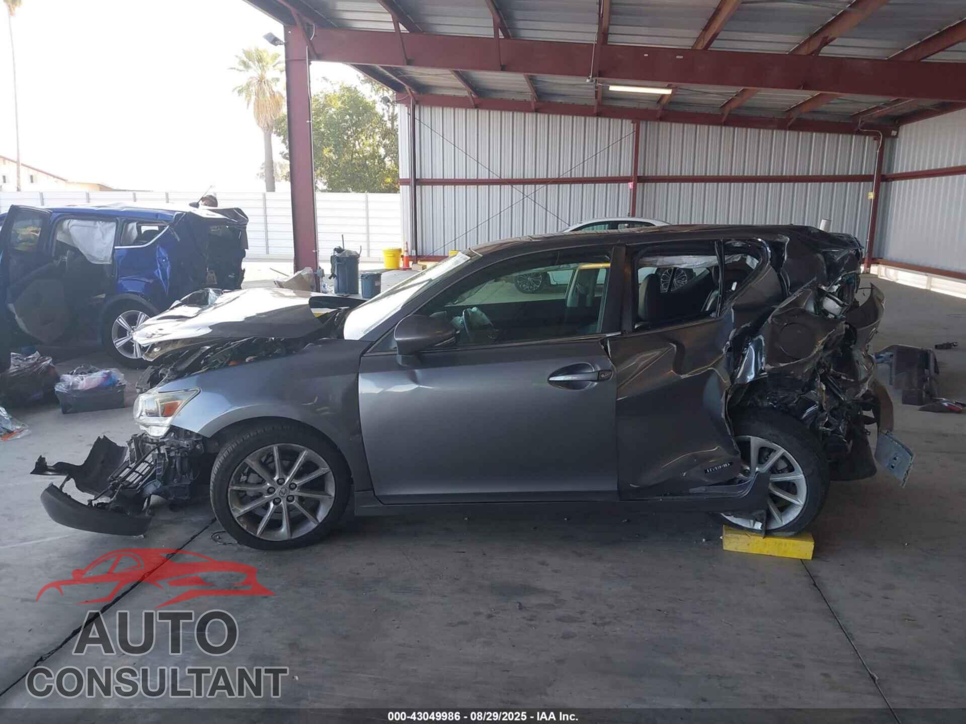 LEXUS CT 200H 2013 - JTHKD5BH0D2155251