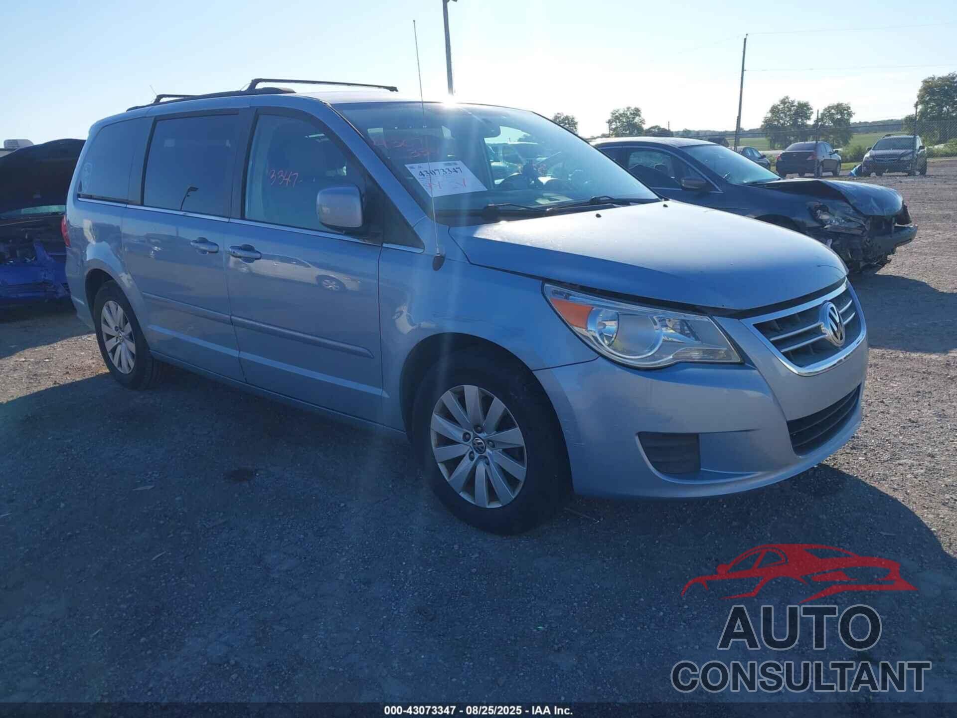 VOLKSWAGEN ROUTAN 2012 - 2C4RVACG1CR321661