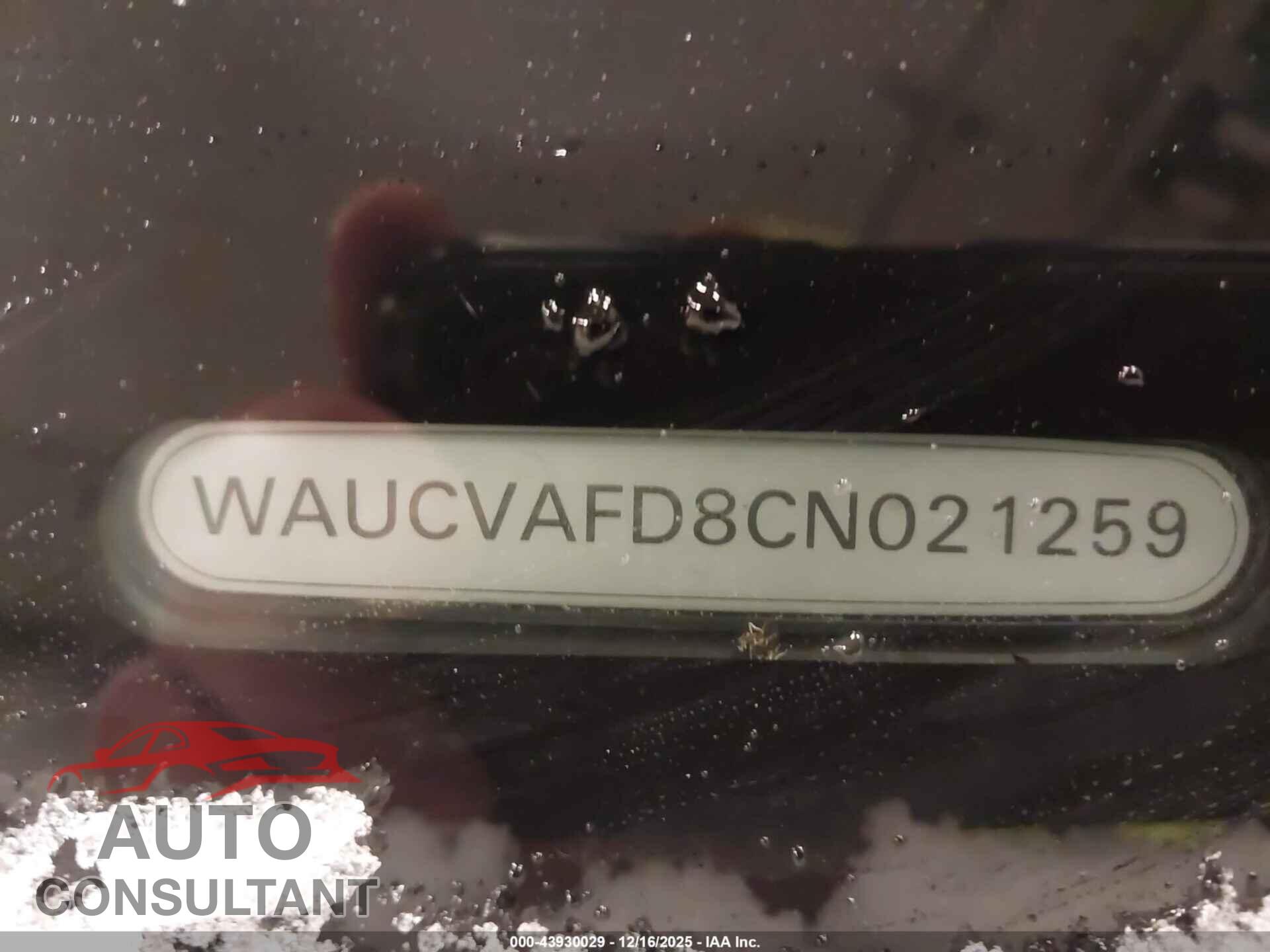 AUDI A8 2012 - WAUCVAFD8CN021259