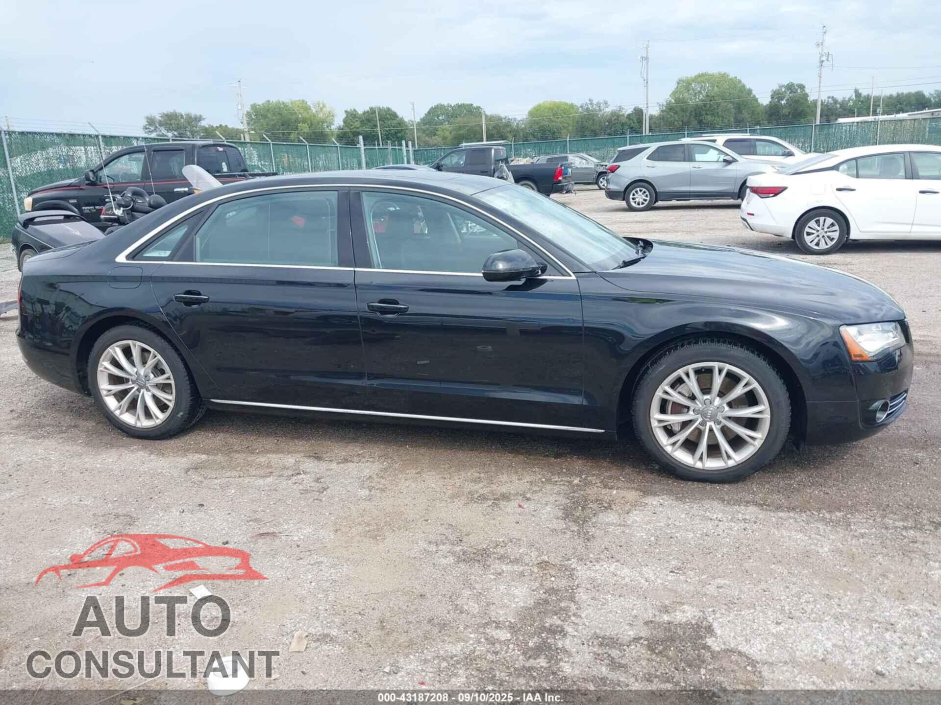 AUDI A8 L 2013 - WAURGAFD0DN026557