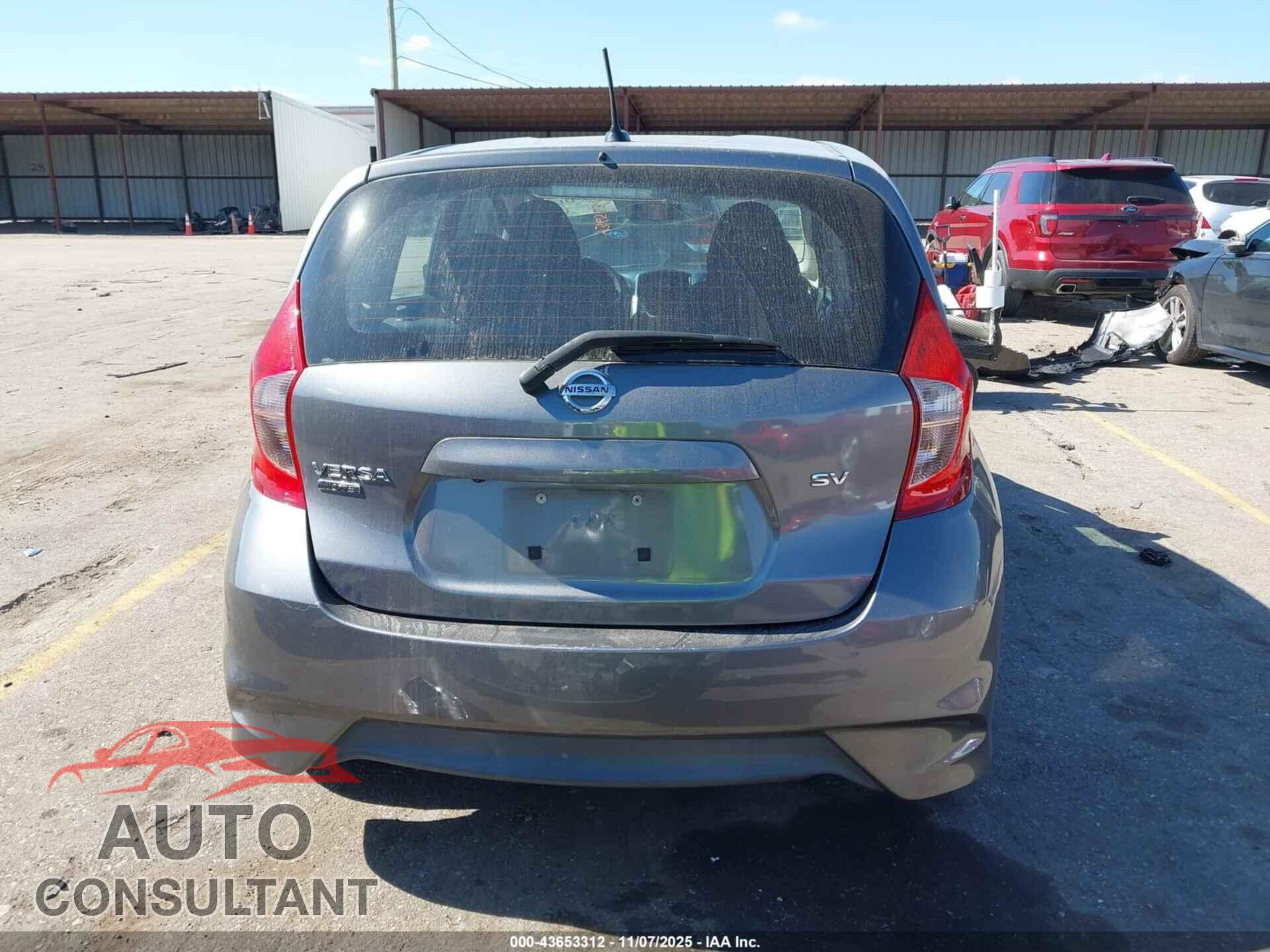 NISSAN VERSA NOTE 2017 - 3N1CE2CP8HL377552