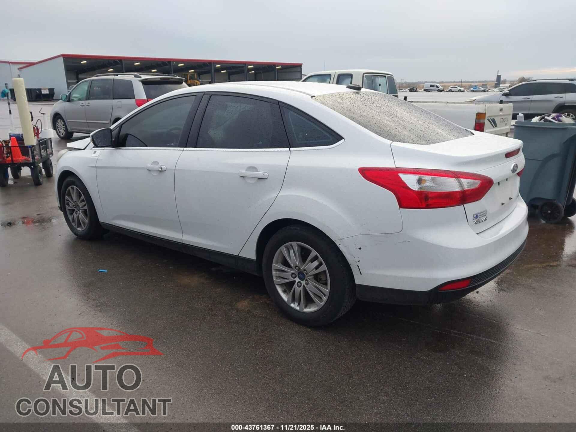FORD FOCUS 2012 - 1FAHP3H25CL479210