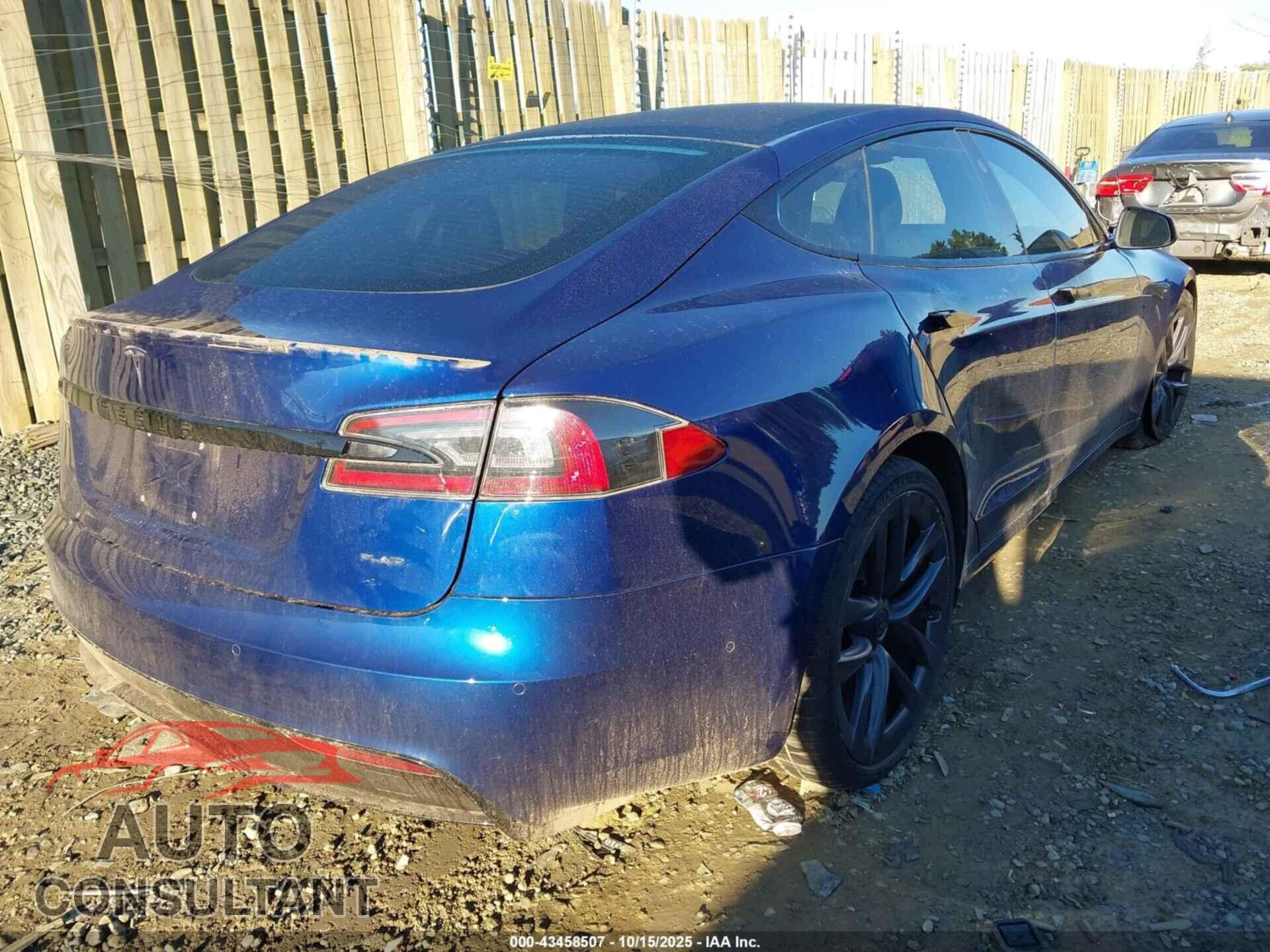 TESLA MODEL S 2021 - 5YJSA1E68MF452567
