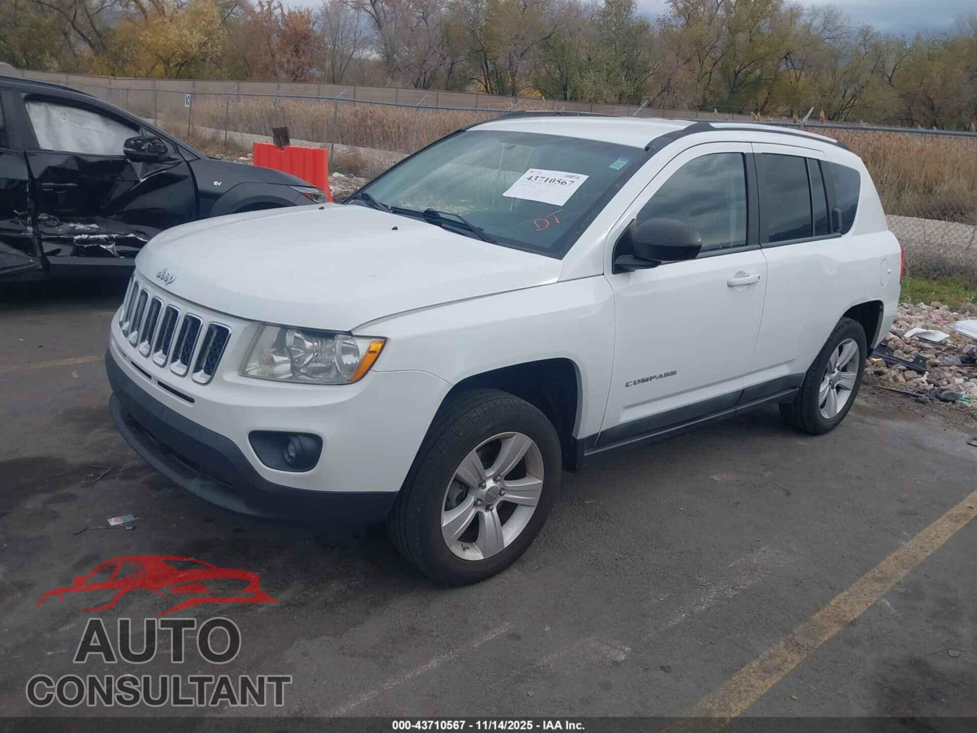 JEEP COMPASS 2011 - 1J4NF1FB7BD223404