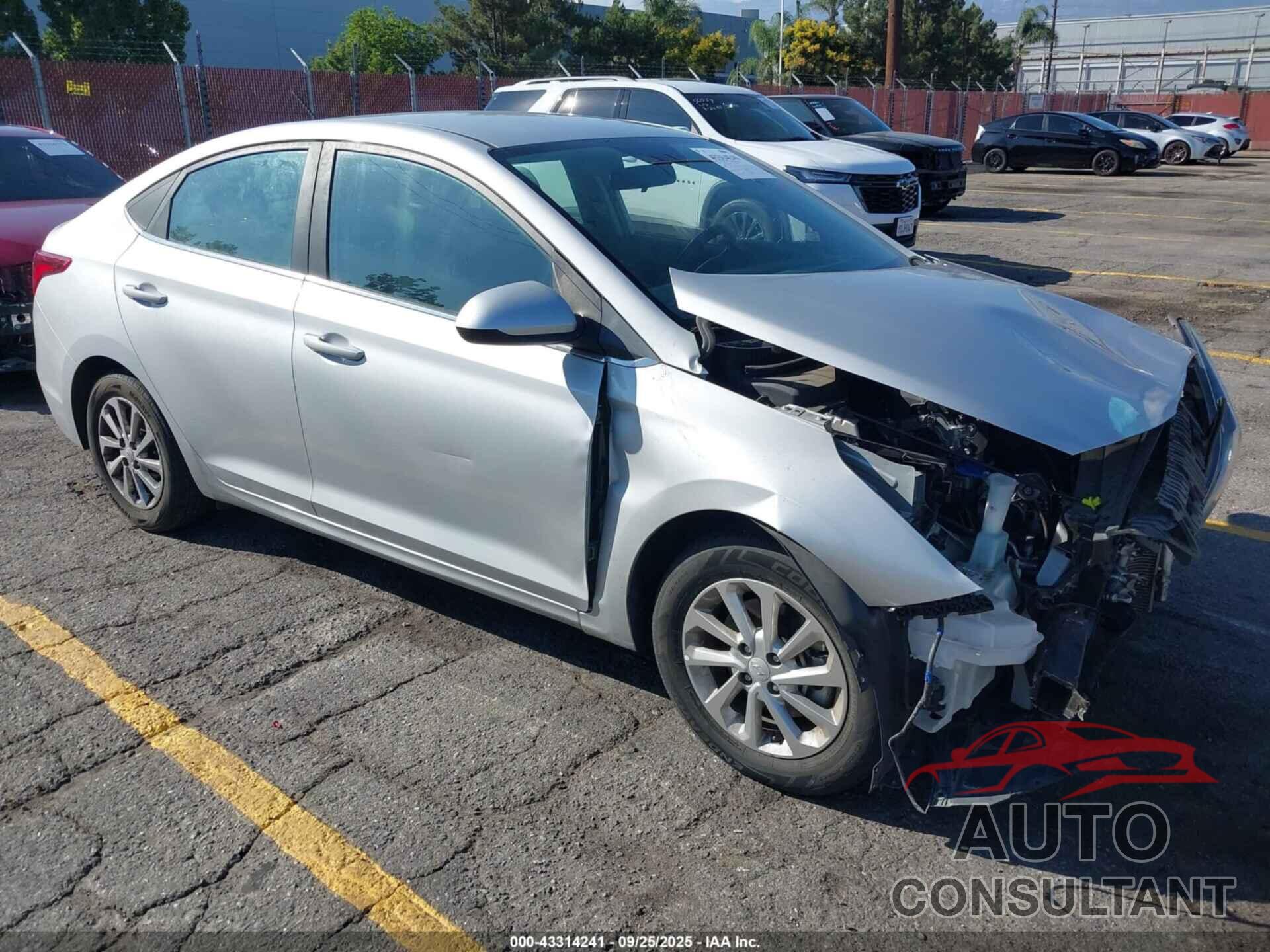 HYUNDAI ACCENT 2022 - 3KPC24A69NE173631