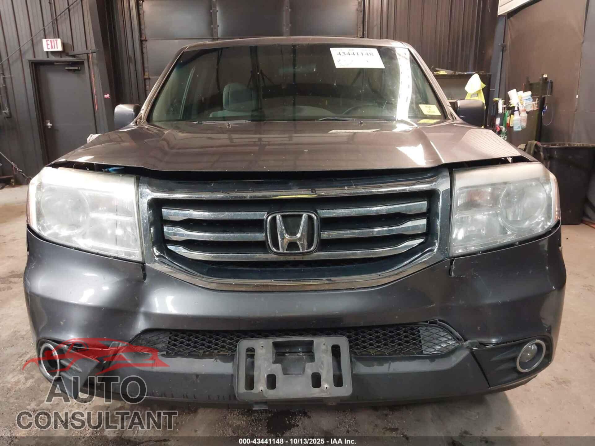 HONDA PILOT 2015 - 5FNYF4H36FB067963
