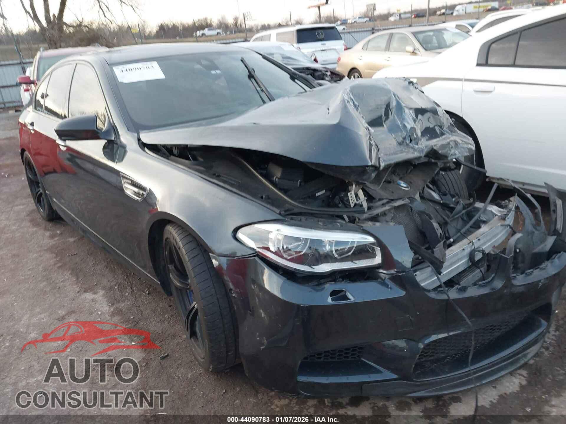 BMW M5 2014 - WBSFV9C54ED593734