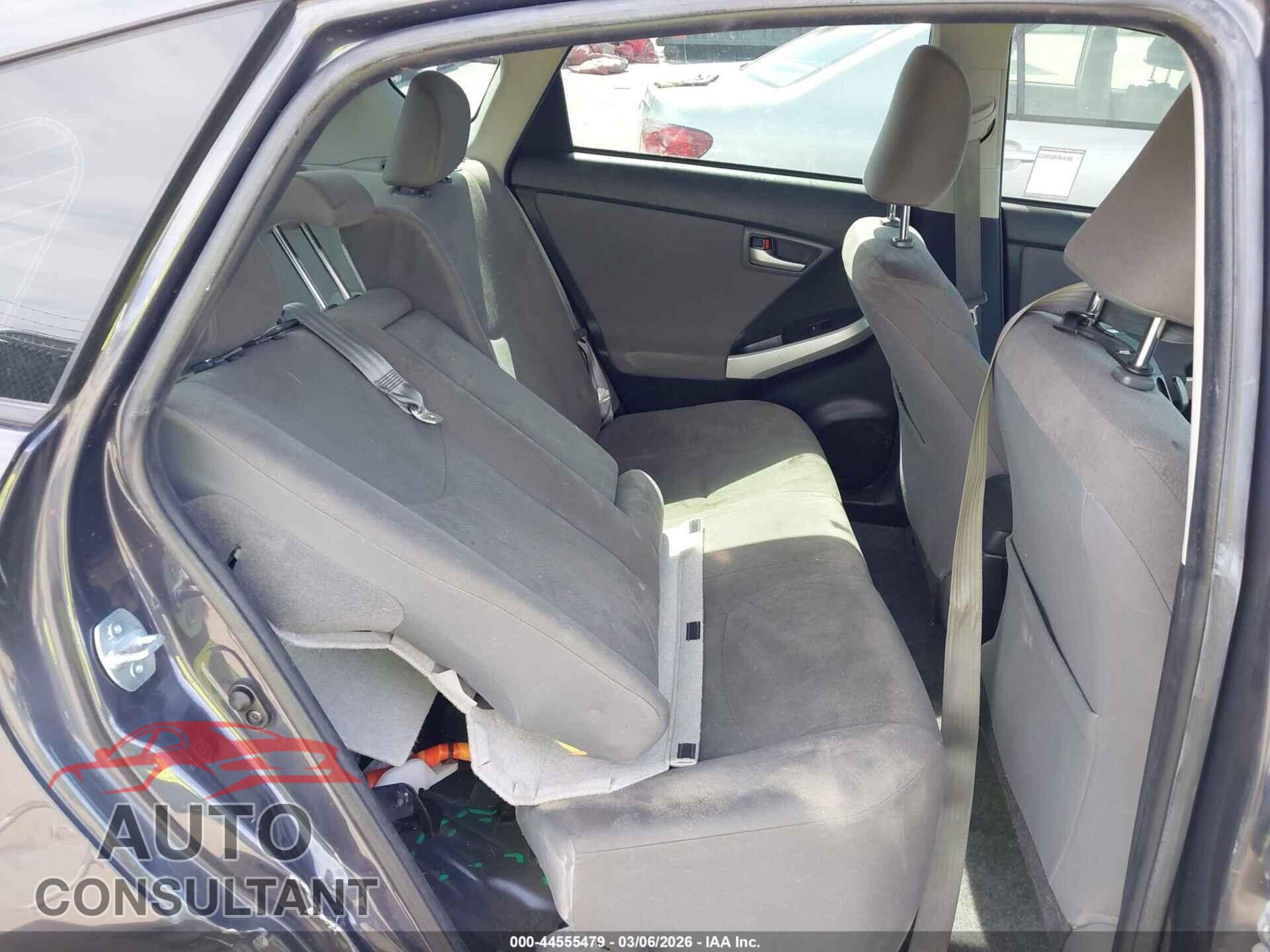 TOYOTA PRIUS 2015 - JTDKN3DU6F0465271