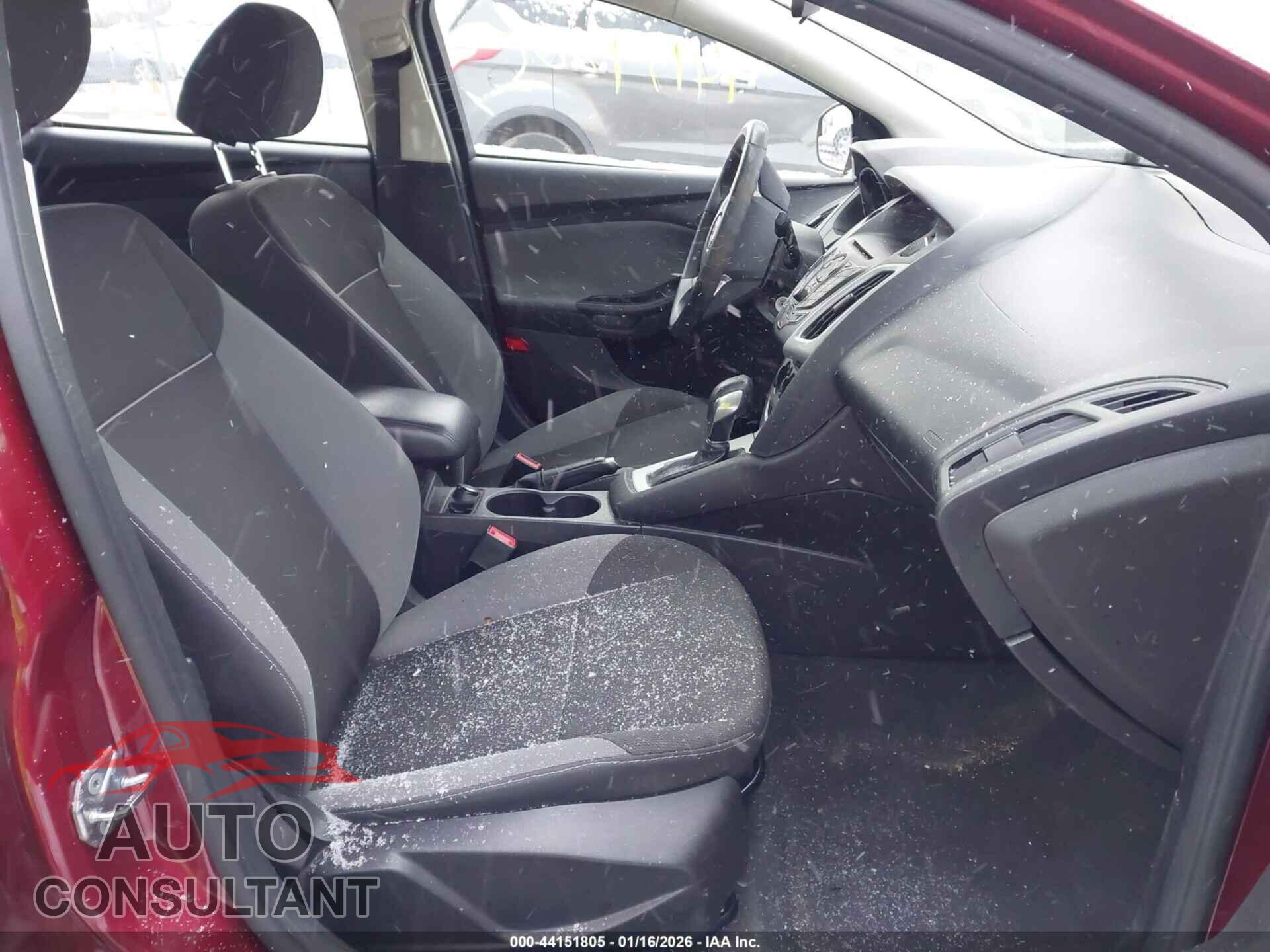 FORD FOCUS 2014 - 1FADP3F21EL370683