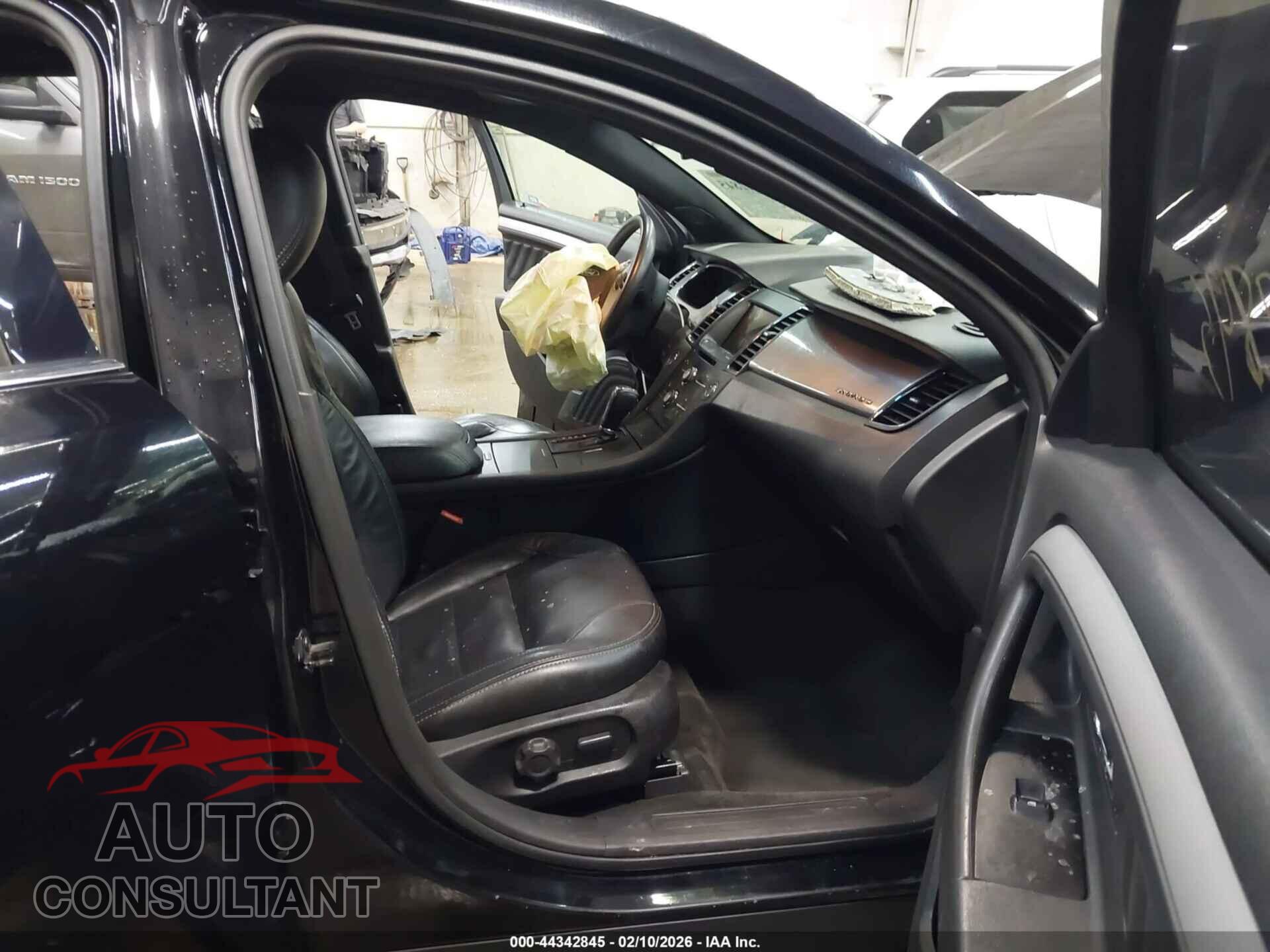 FORD TAURUS 2016 - 1FAHP2H83GG116322