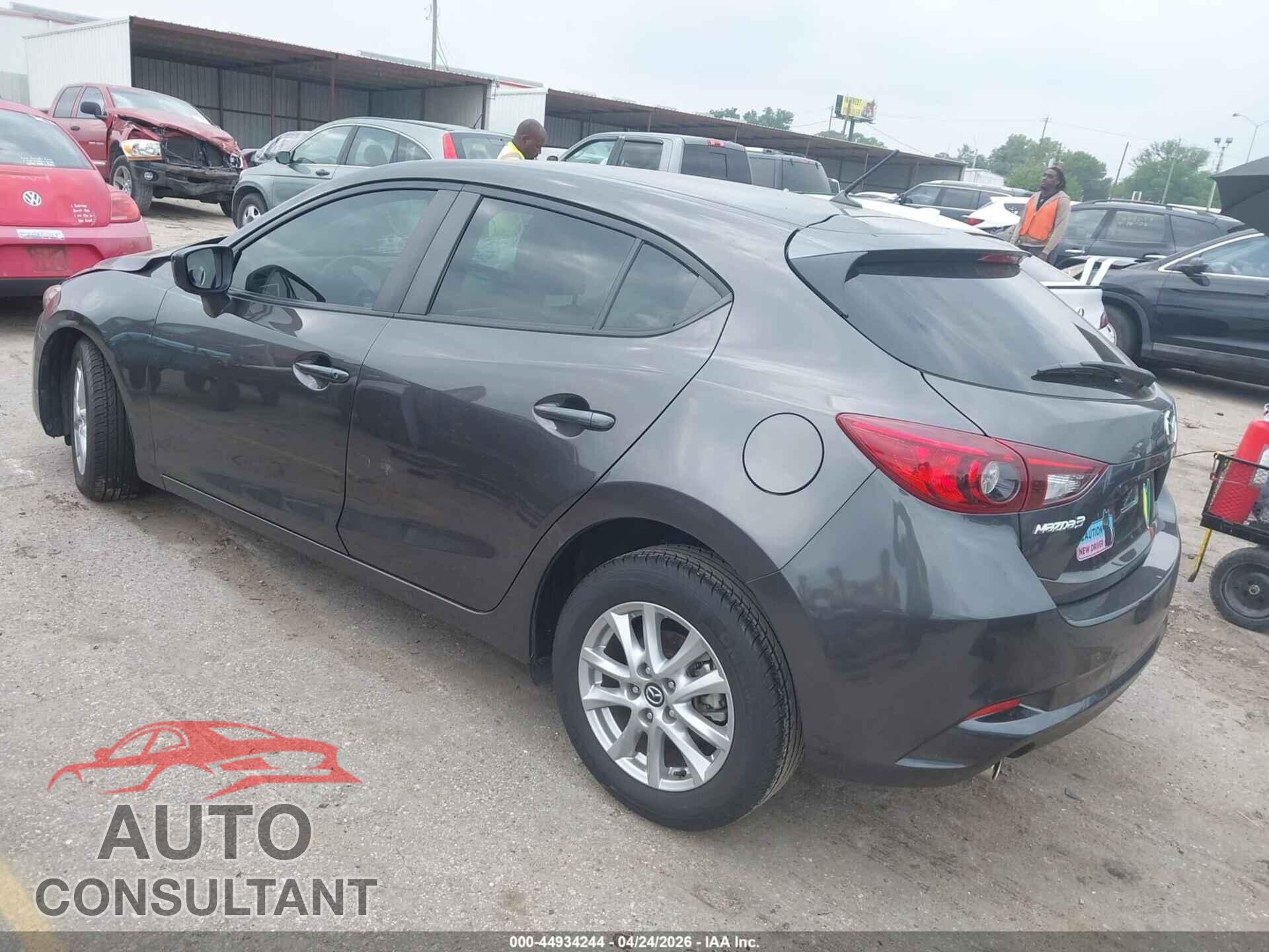 MAZDA MAZDA3 2017 - 3MZBN1K78HM117650