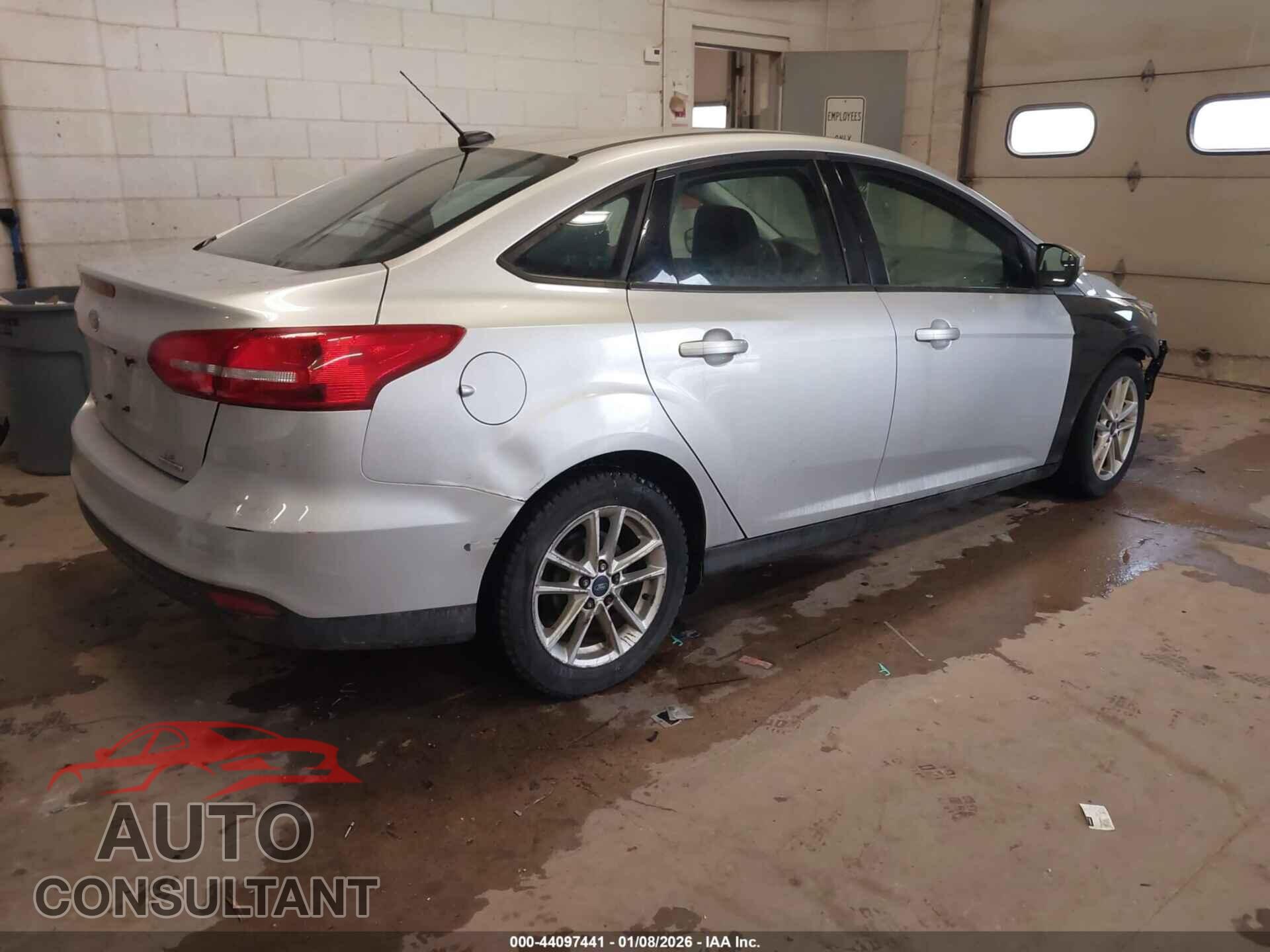 FORD FOCUS 2016 - 1FADP3F23GL337977
