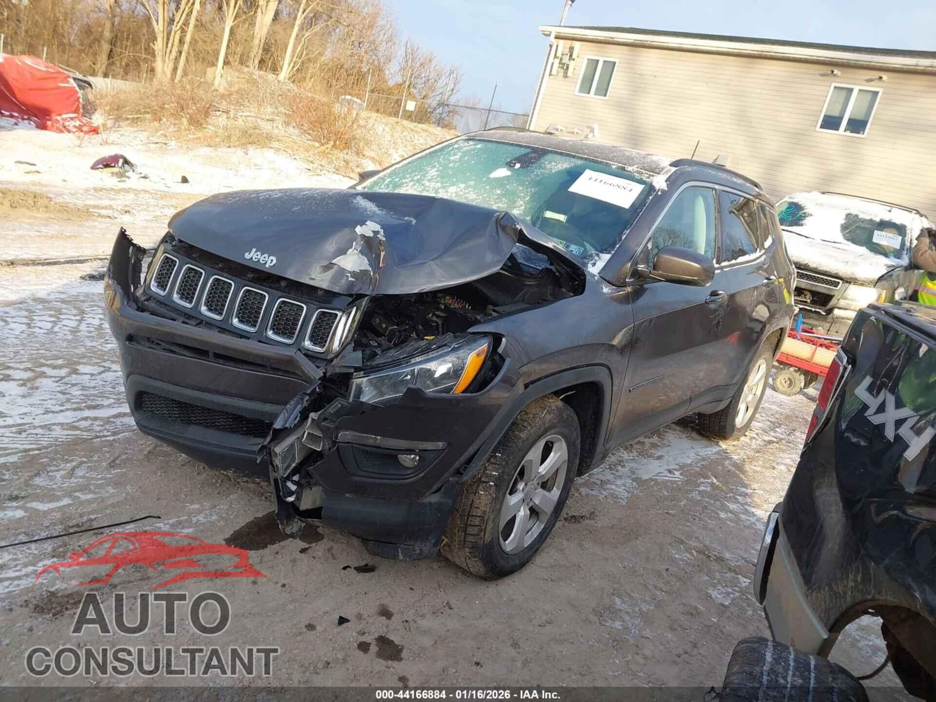 JEEP COMPASS 2018 - 3C4NJDBB0JT457453