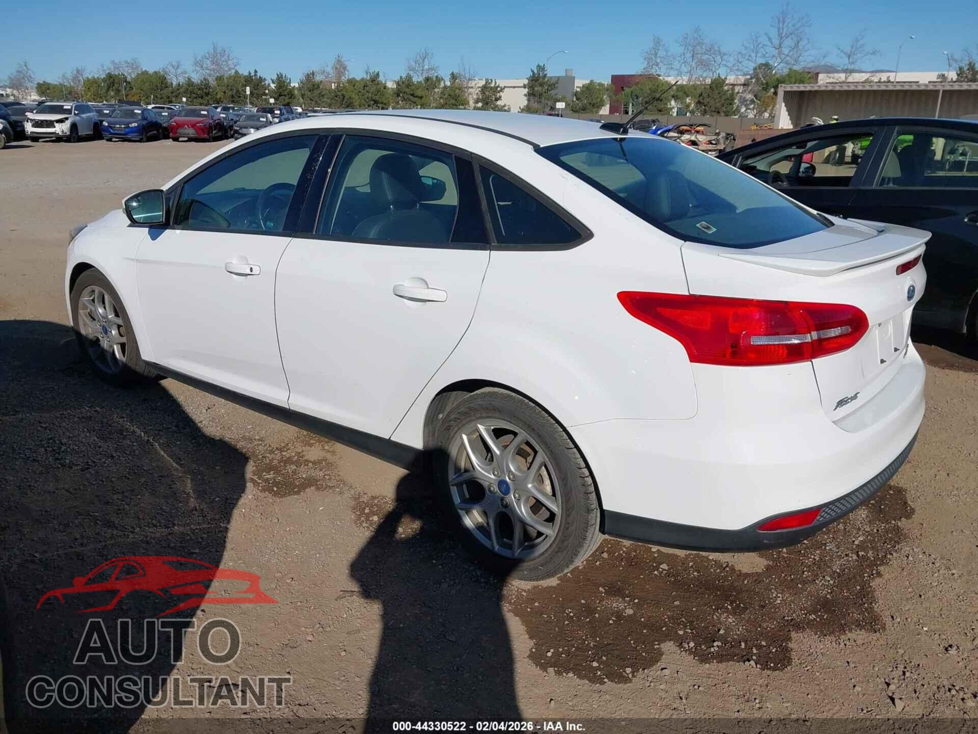 FORD FOCUS 2015 - 1FADP3F21FL314051