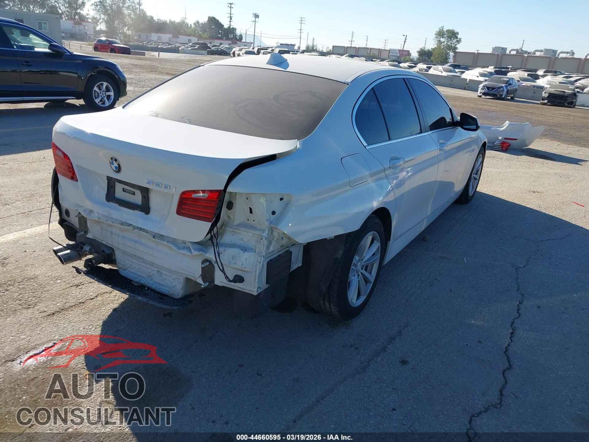 BMW 528I 2016 - WBA5A5C54GG349586