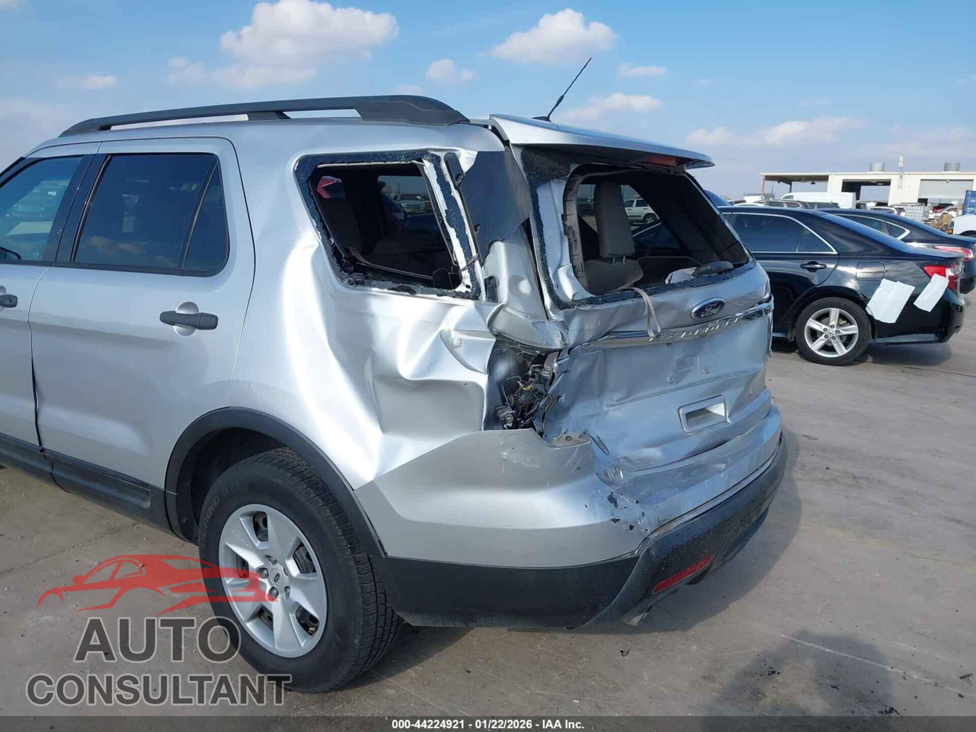 FORD EXPLORER 2013 - 1FM5K7B81DGC83156