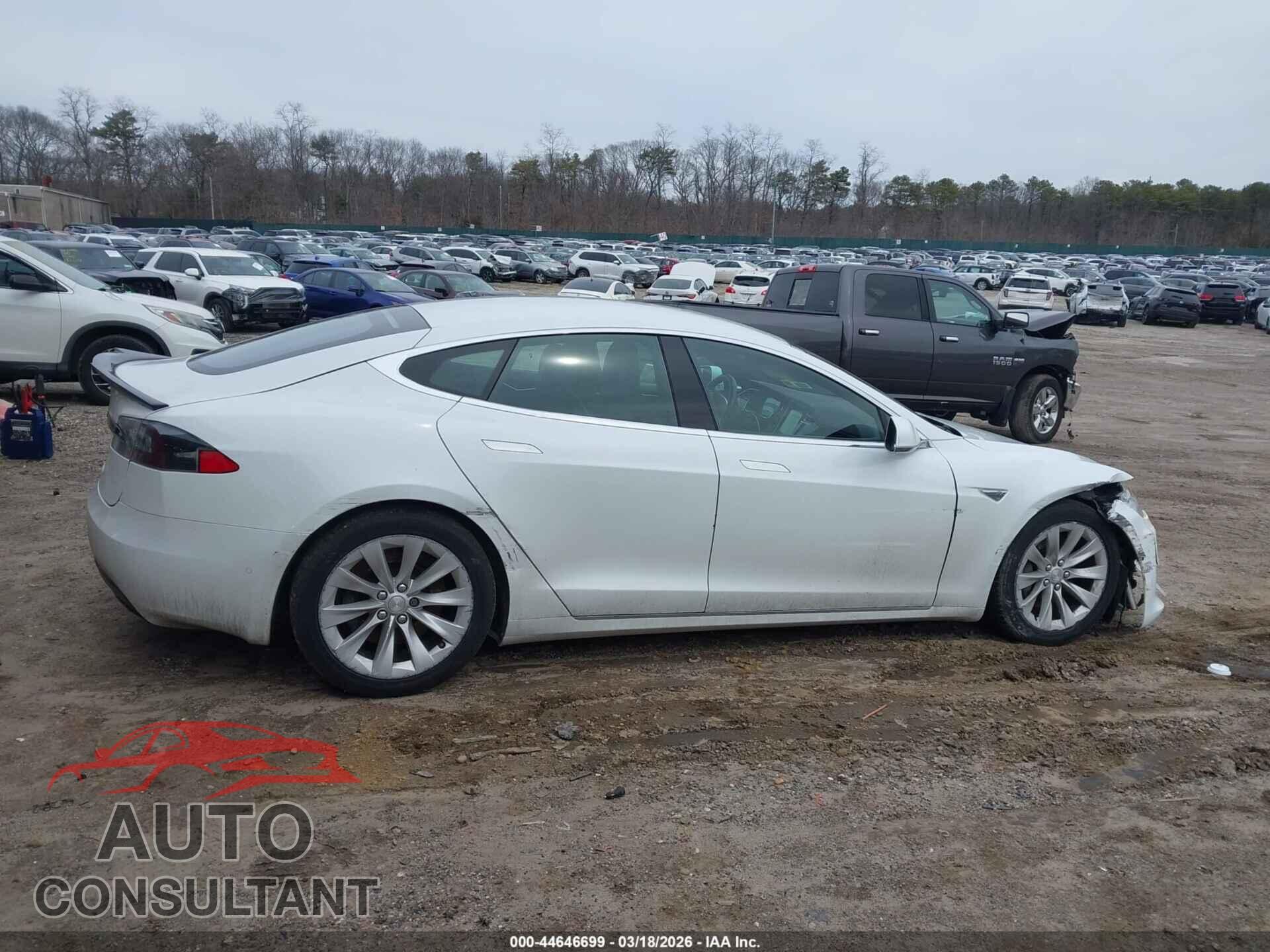 TESLA MODEL S 2016 - 5YJSA1E24GF155751