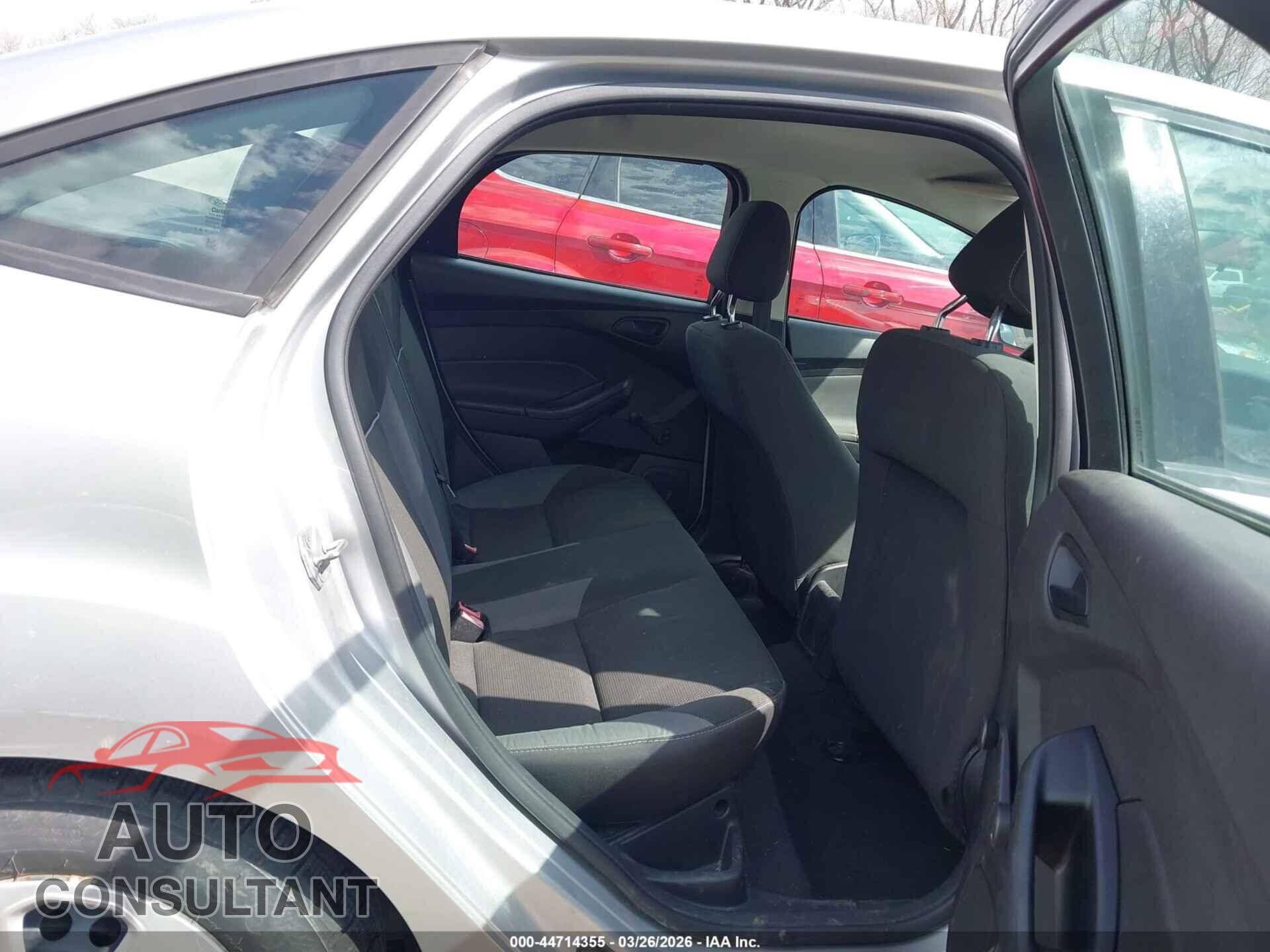 FORD FOCUS 2014 - 1FADP3E22EL168775