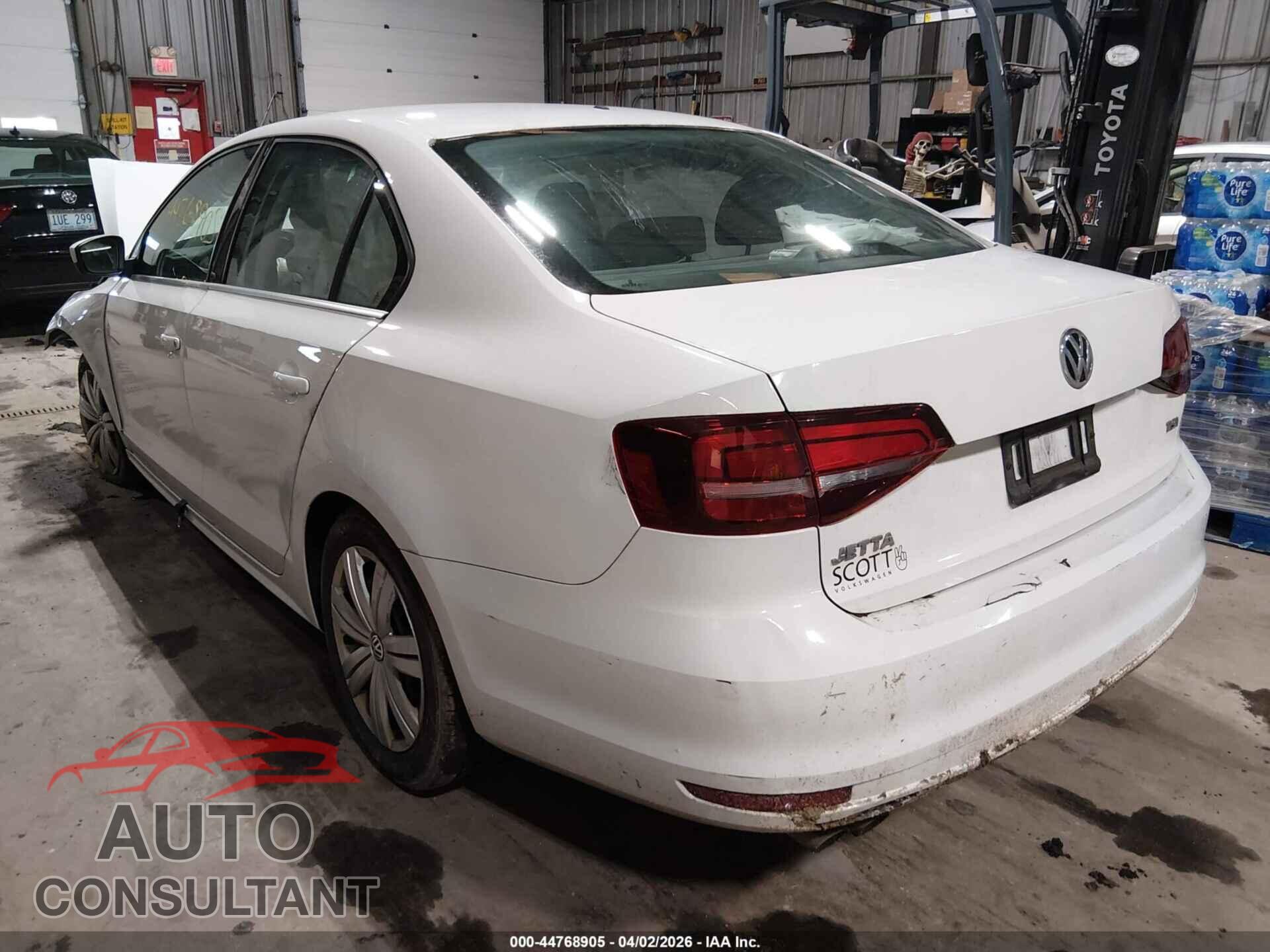 VOLKSWAGEN JETTA 2017 - 3VW2B7AJ4HM254920