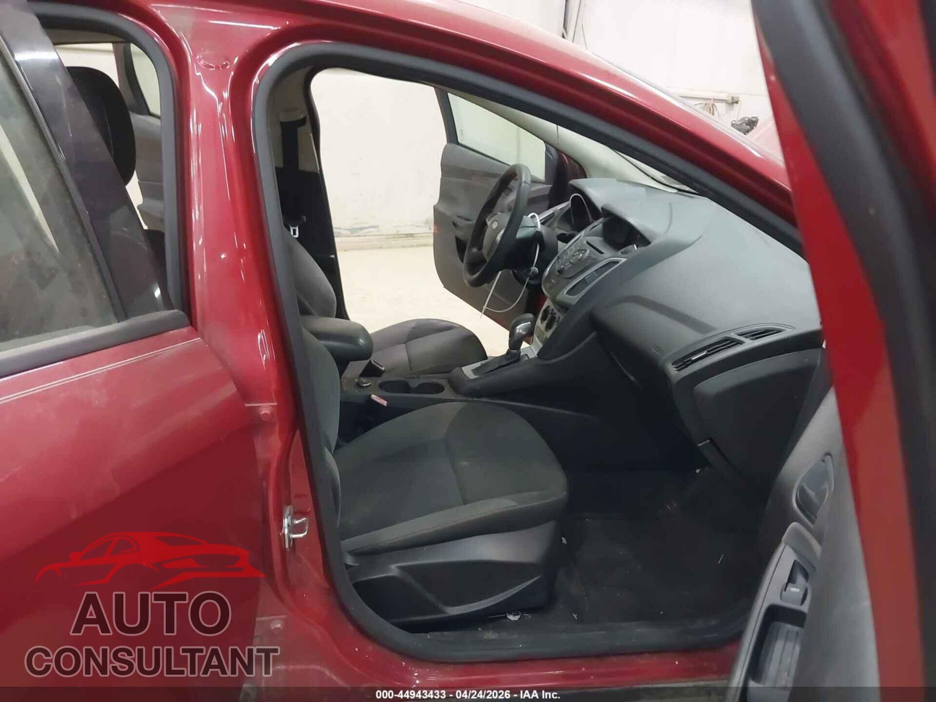 FORD FOCUS 2012 - 1FAHP3F22CL319496