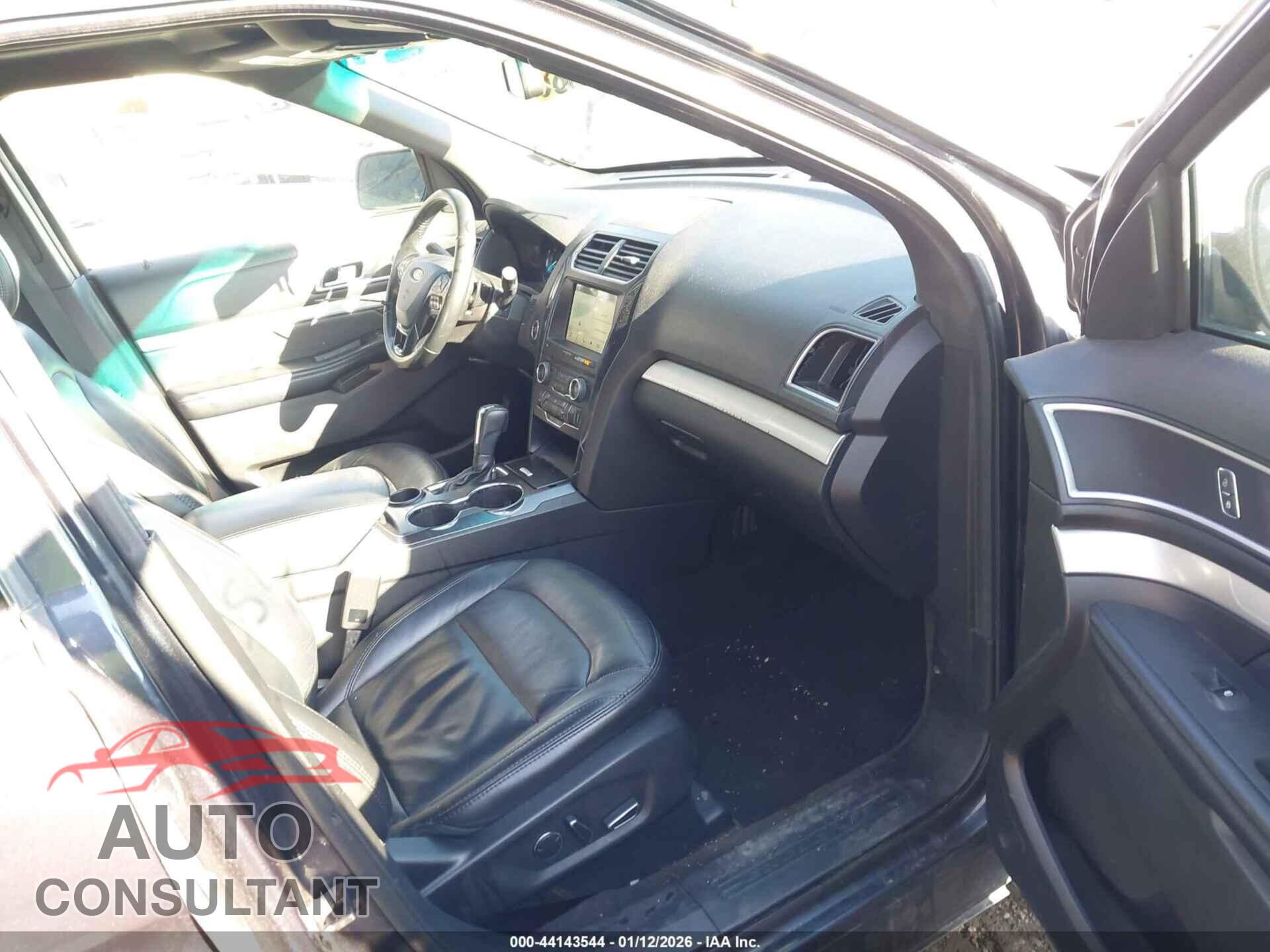 FORD EXPLORER 2017 - 1FM5K7D85HGD95820