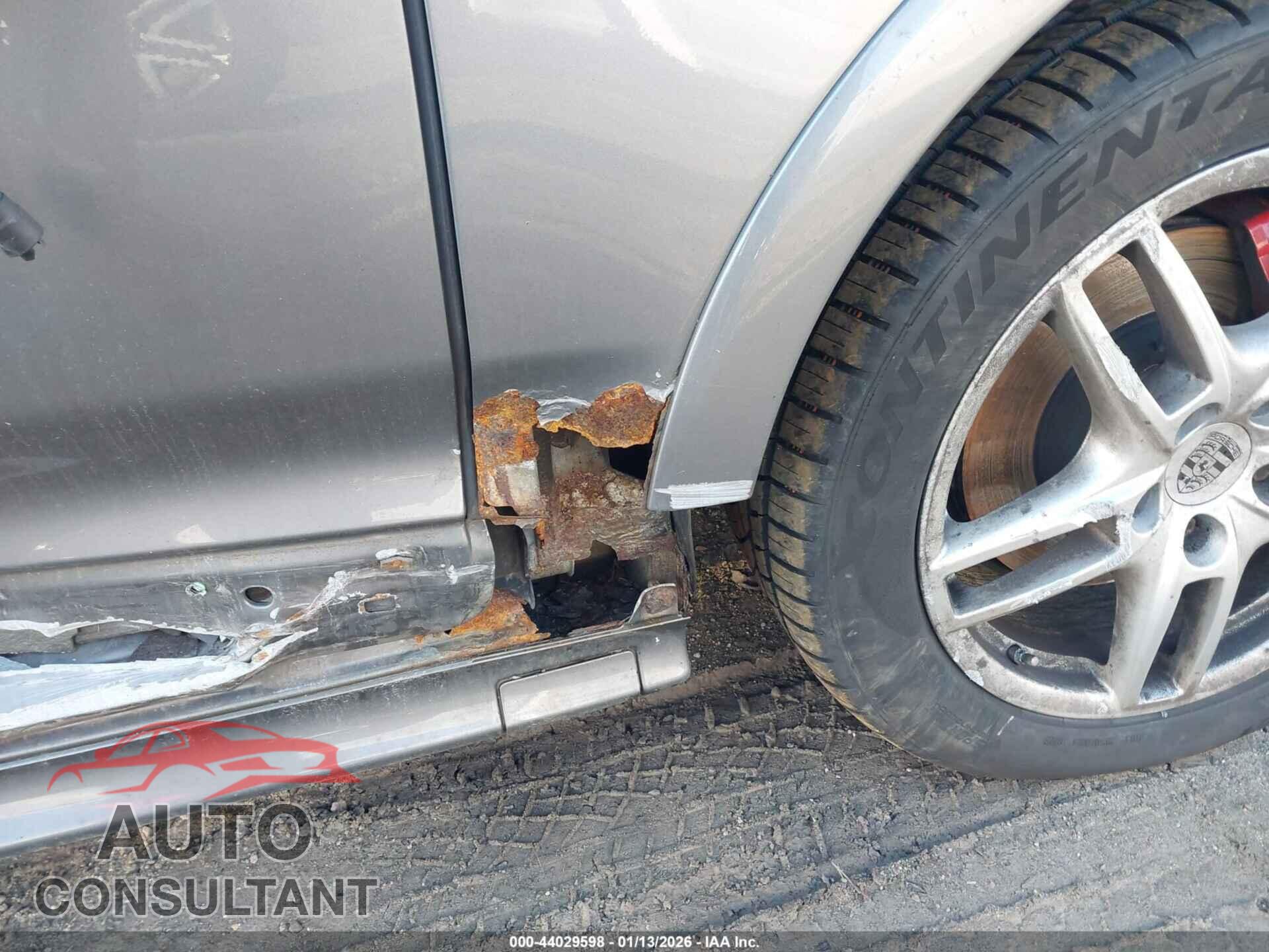 PORSCHE CAYENNE 2010 - WP1AD2AP9ALA60504