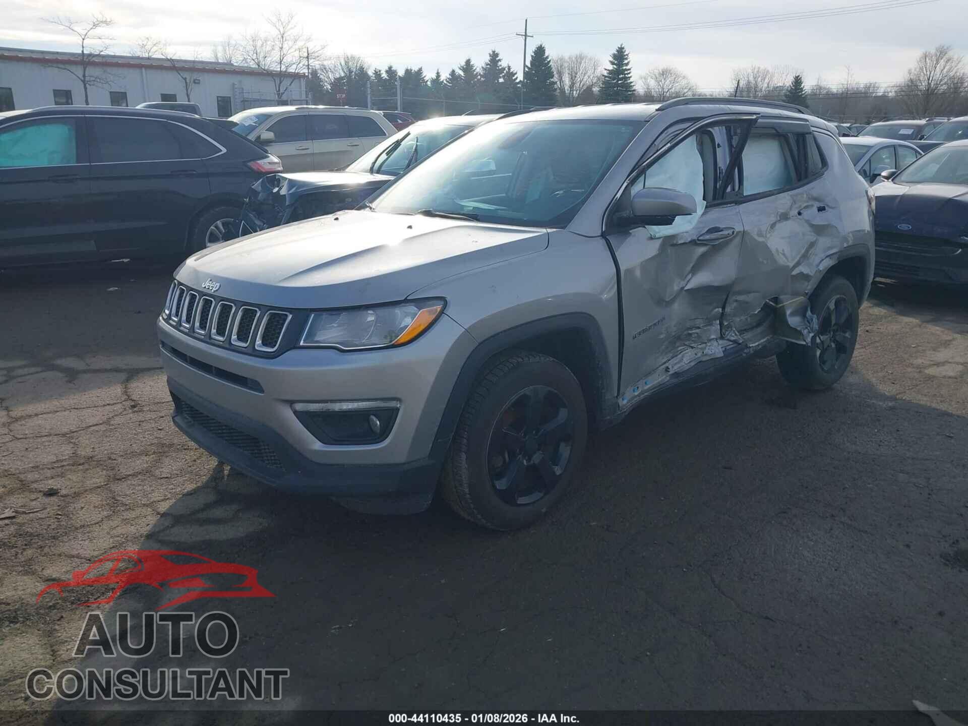 JEEP COMPASS 2018 - 3C4NJDBB2JT349366