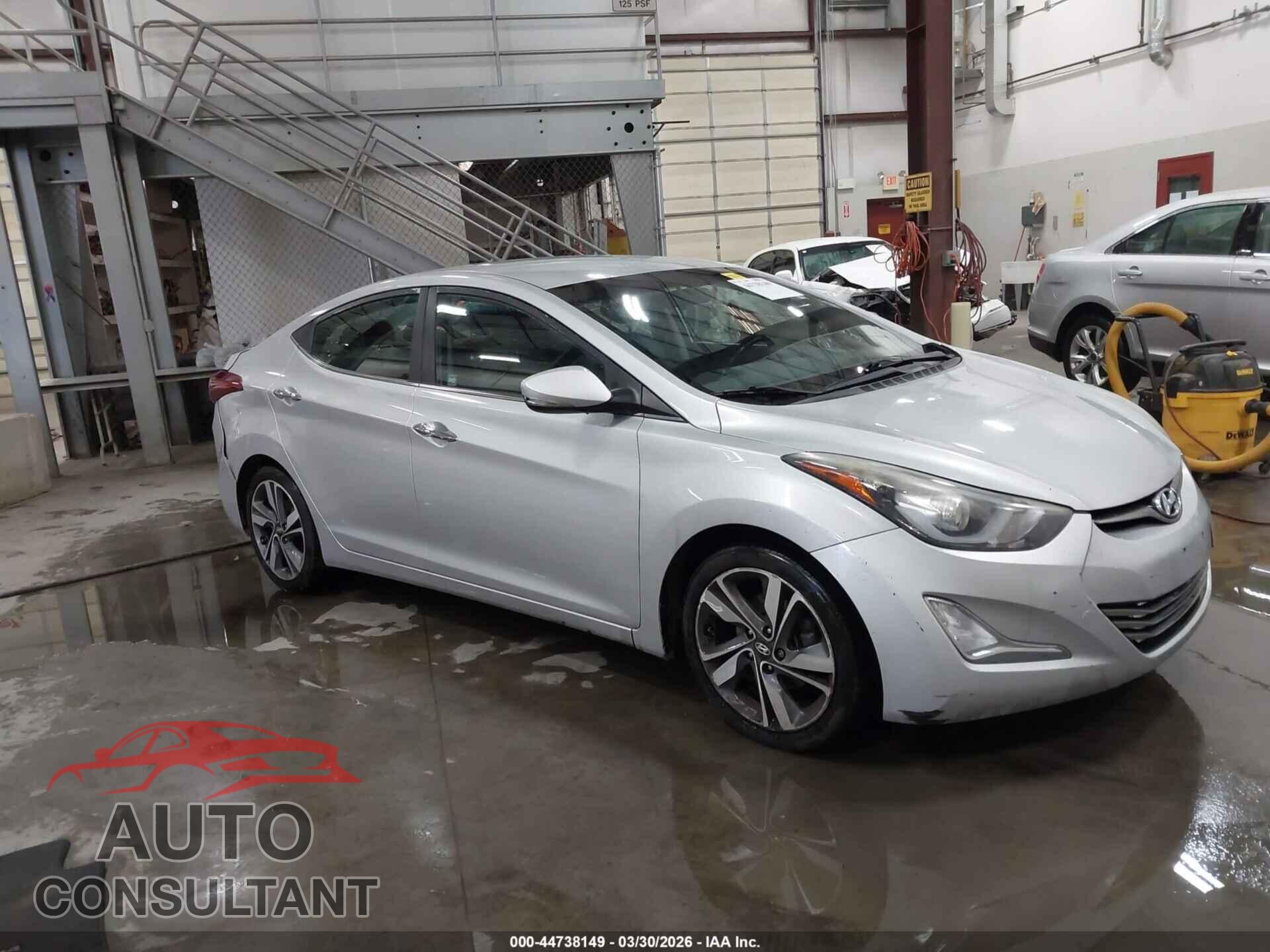 HYUNDAI ELANTRA 2014 - KMHDH4AE5EU166392