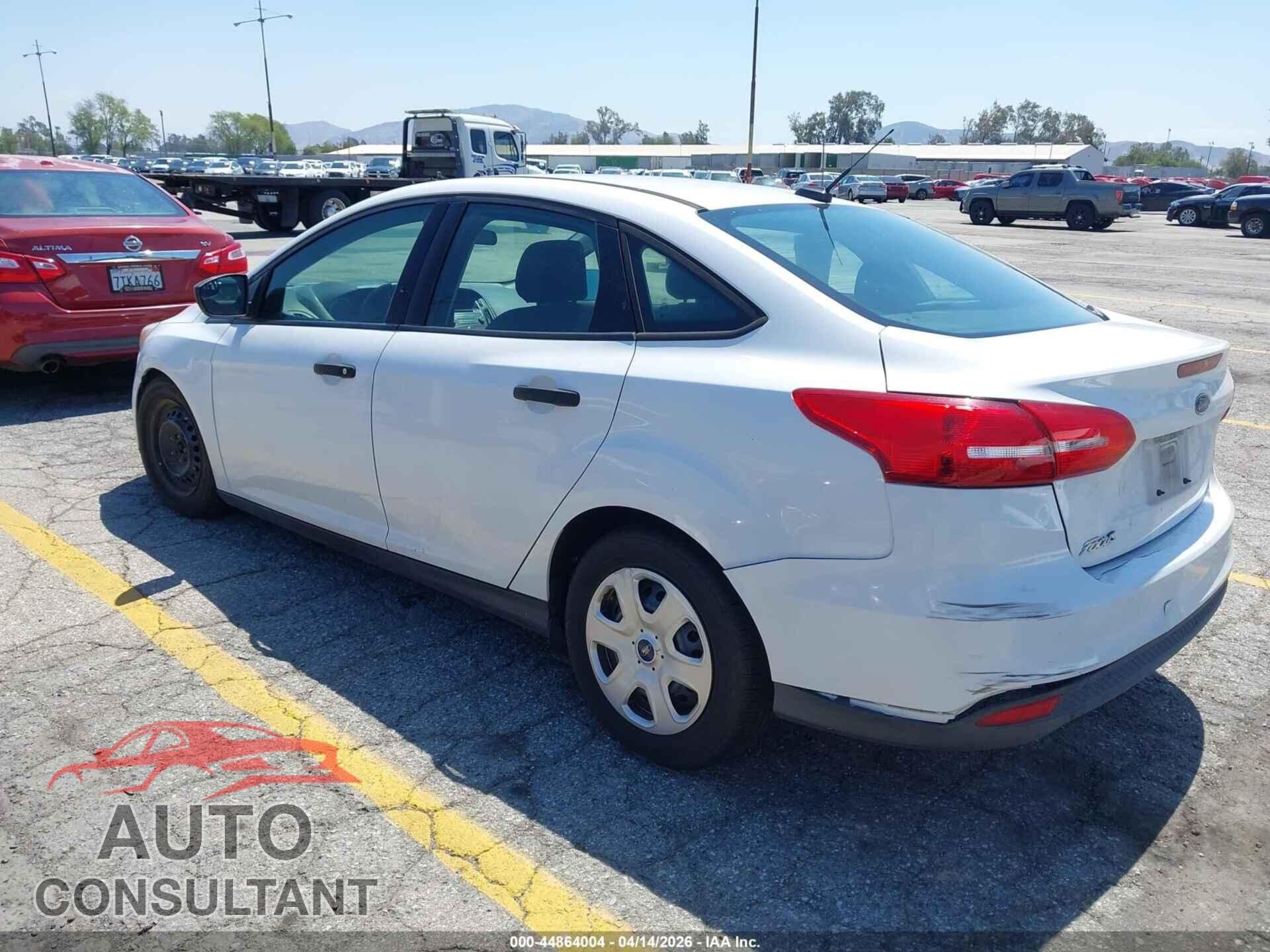 FORD FOCUS 2016 - 1FADP3E22GL293813