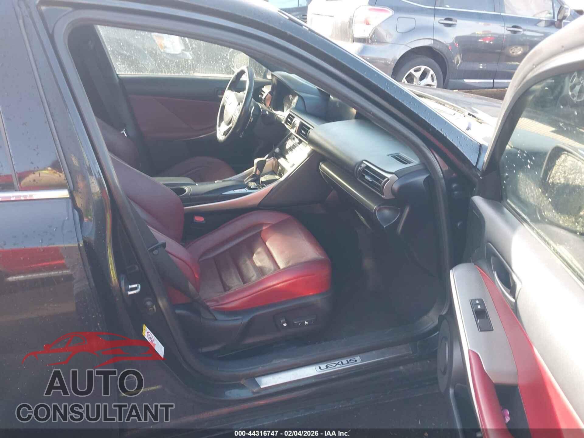 LEXUS IS 350 2017 - JTHBE1D2XH5030955