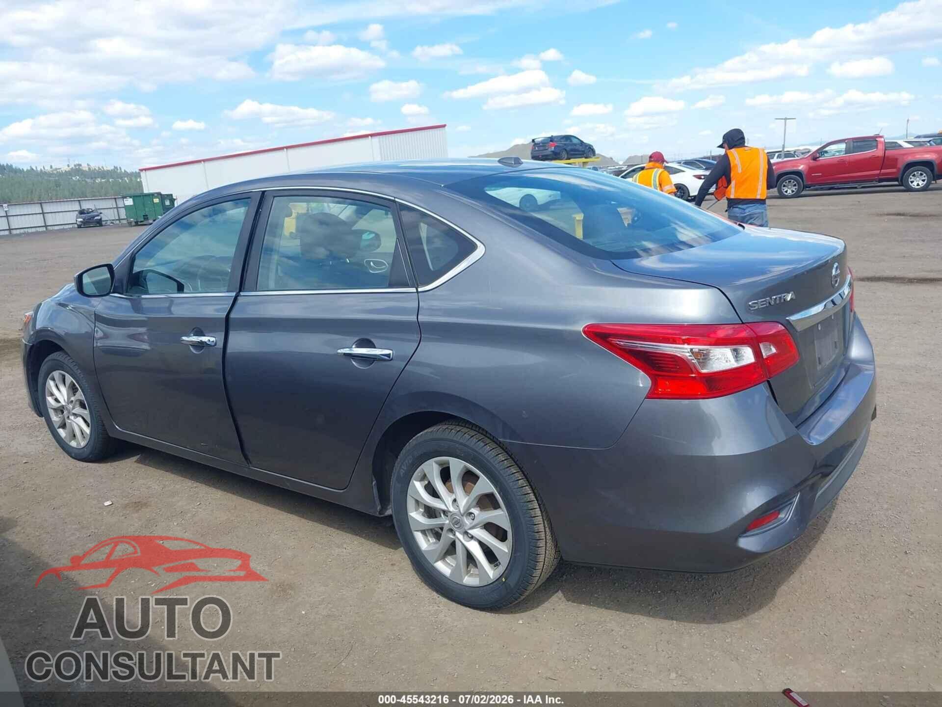 NISSAN SENTRA 2018 - 3N1AB7AP1JL631298