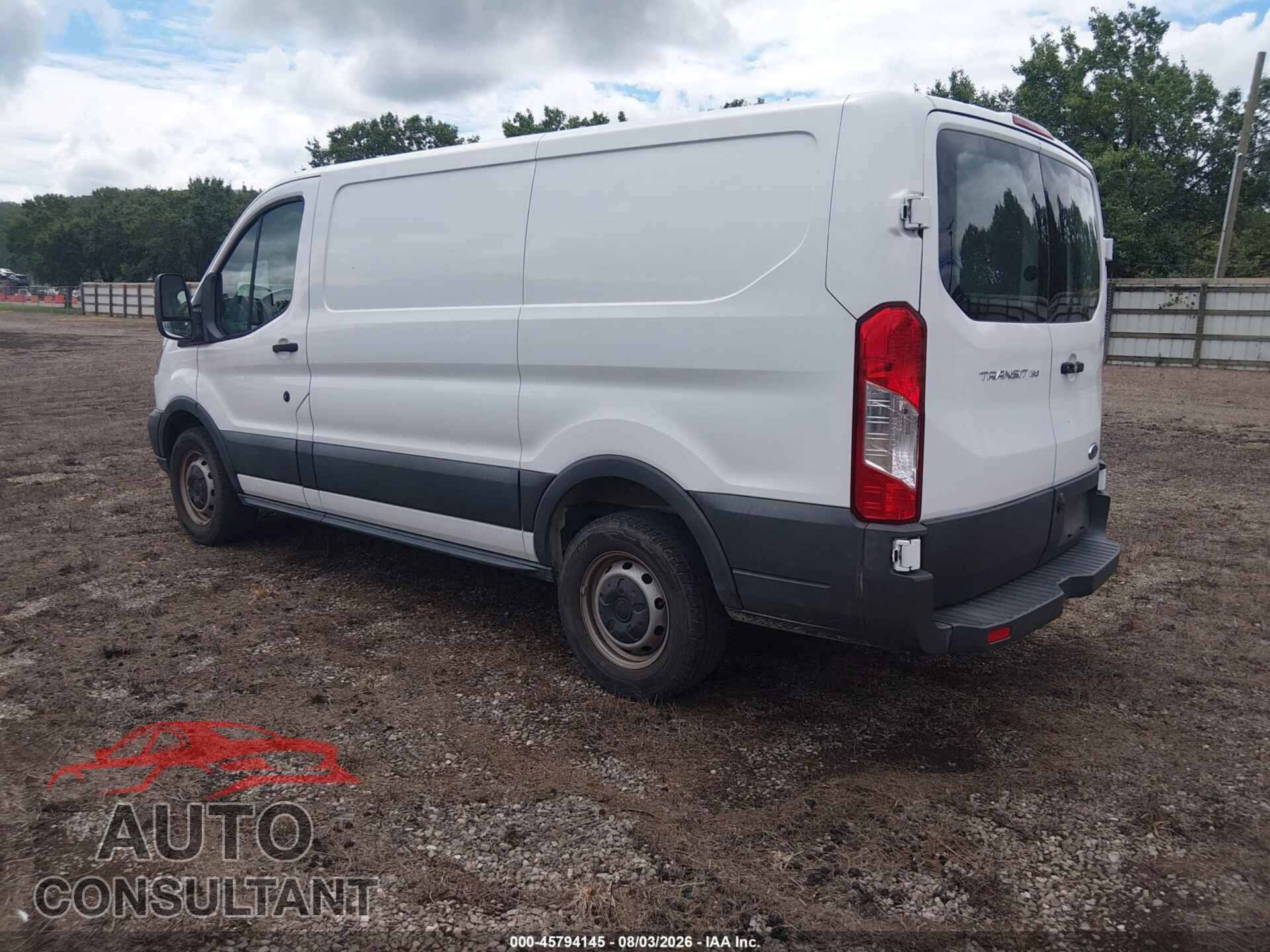 FORD TRANSIT-150 2018 - 1FTYE1ZMXJKB42443